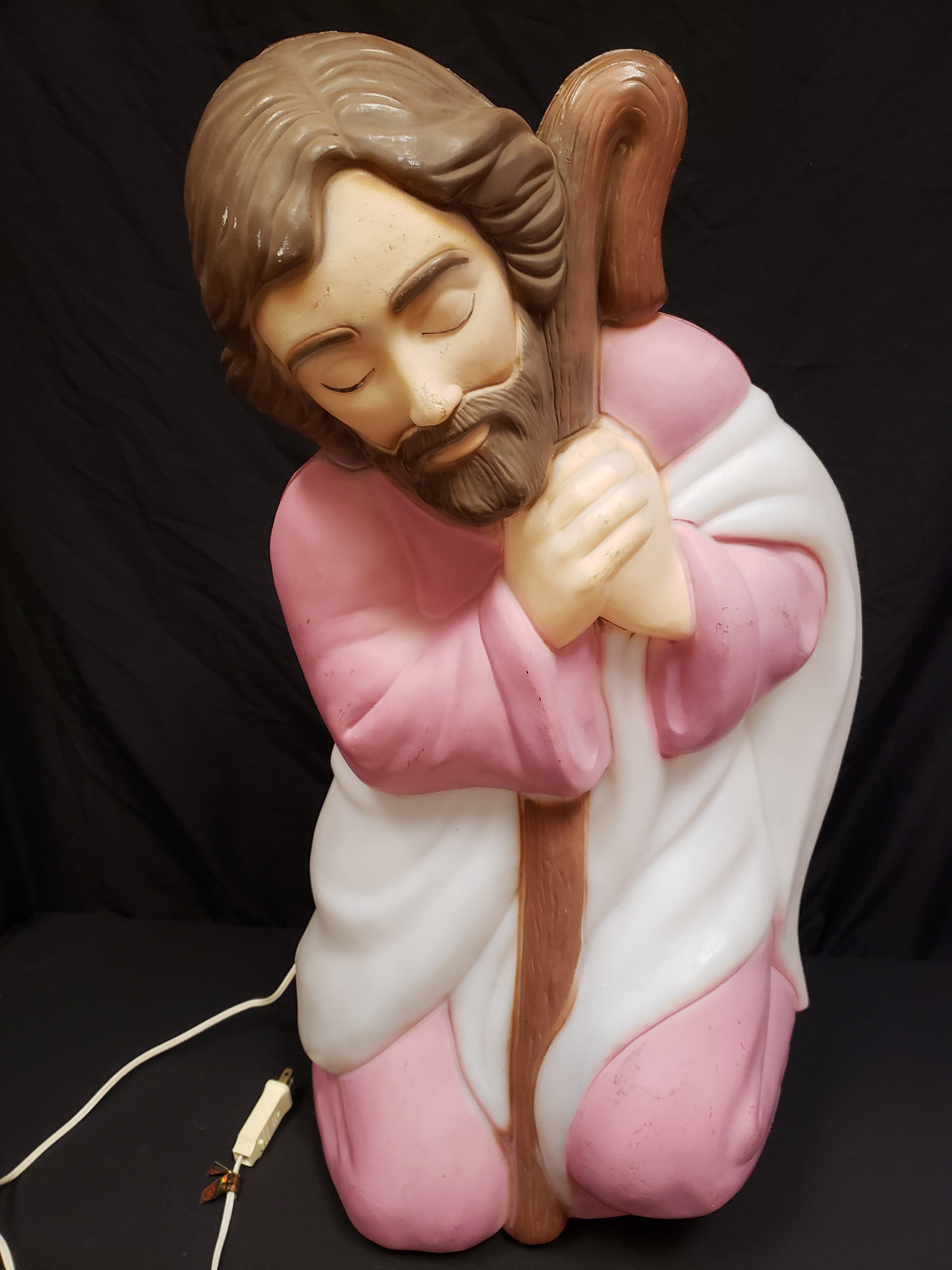 Vintage Christmas Blow Mold Nativity Joseph Pink Figurine (lot 2239)