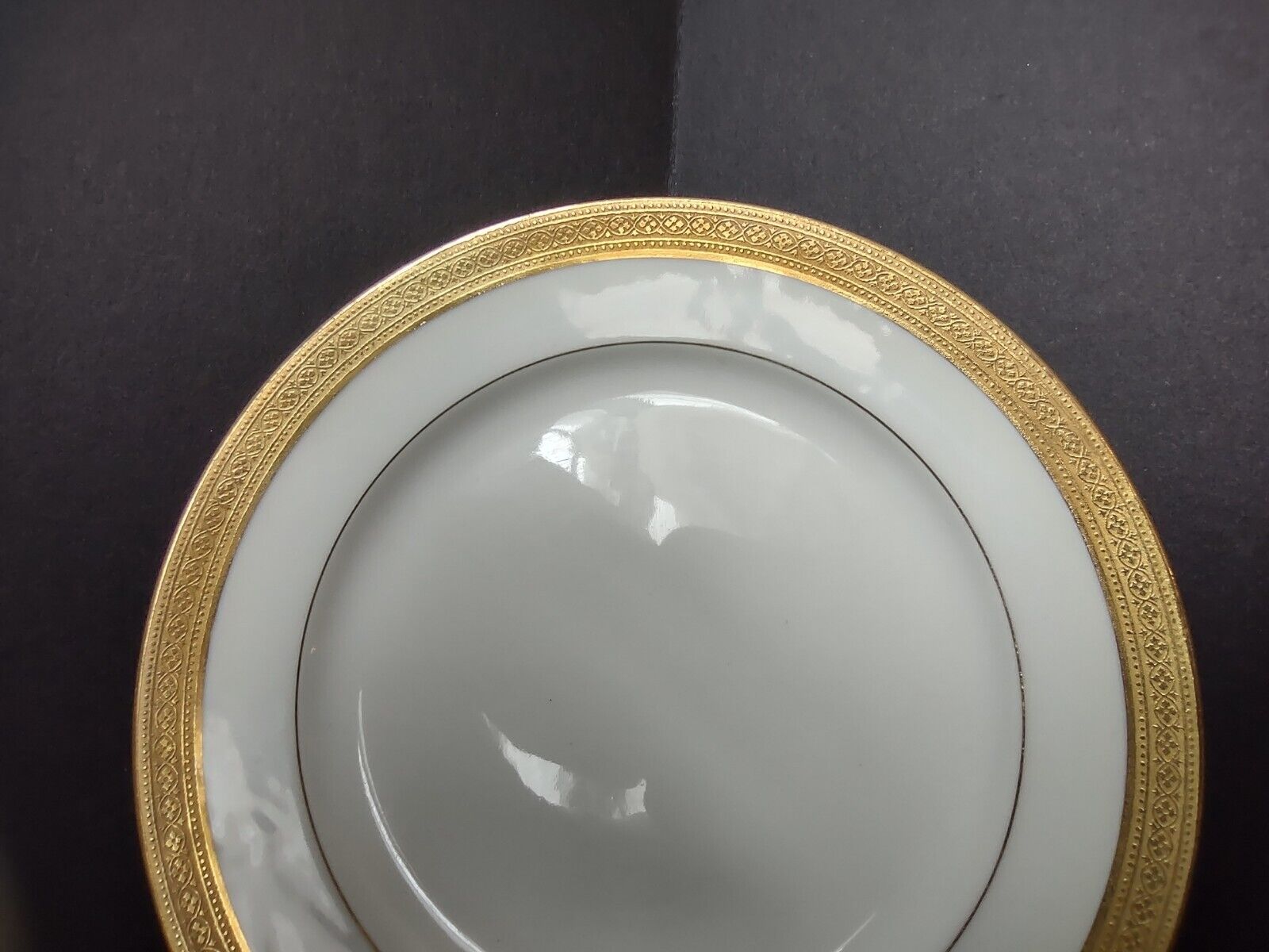 GDA Limoges France Gold Trim Bread Butter White Plate 6-1/4" (lot 665)