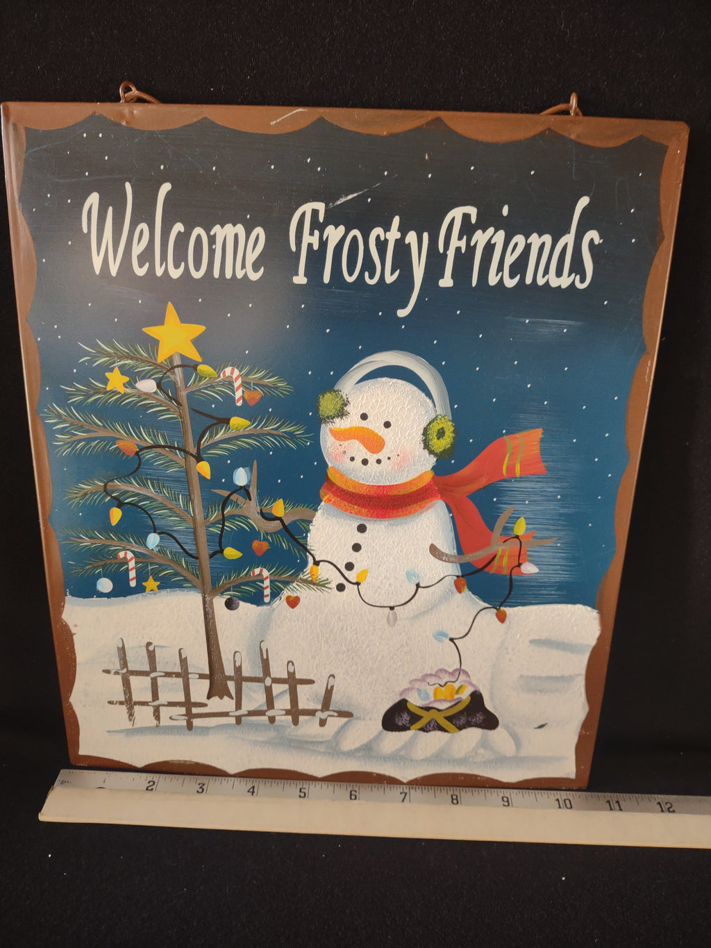 Christmas Painted Snowman Tree Welcome Frosty Friends Wall Hanging (Lot 4615)
