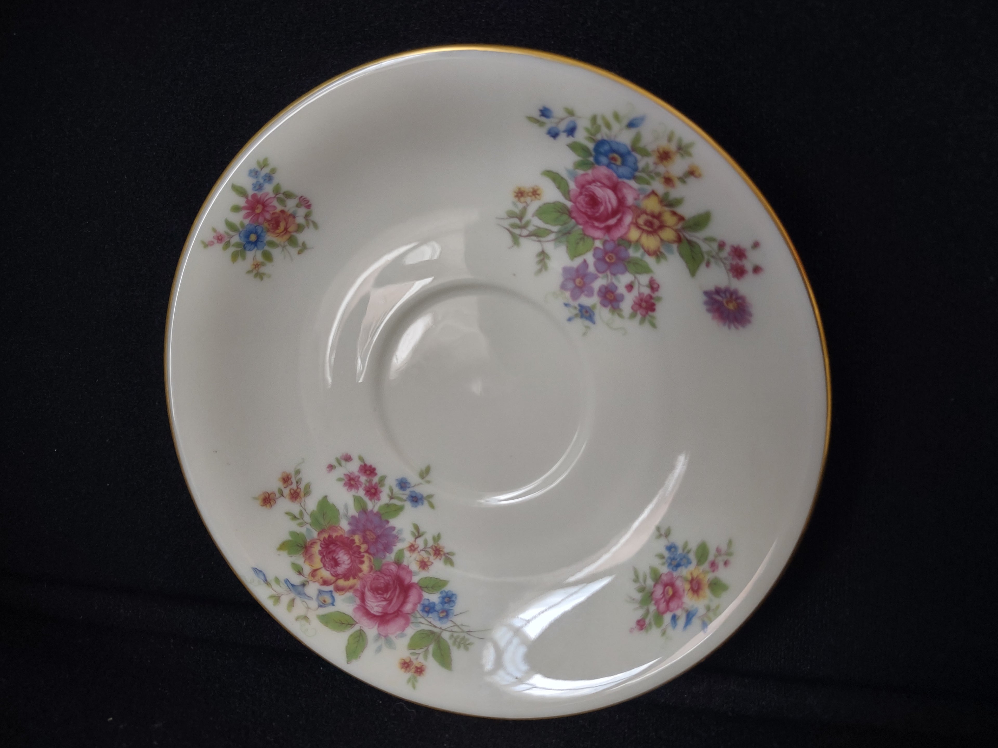 Vintage Lenox L-347 Saucer ONLY Gold Trim Roses (lot 1816)