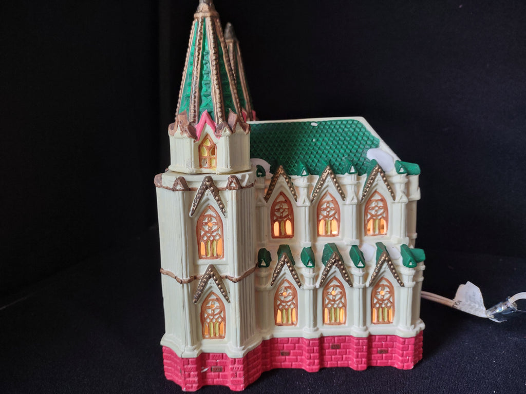 Noma 1997 Porcelain Light Up Church (lot 1733)