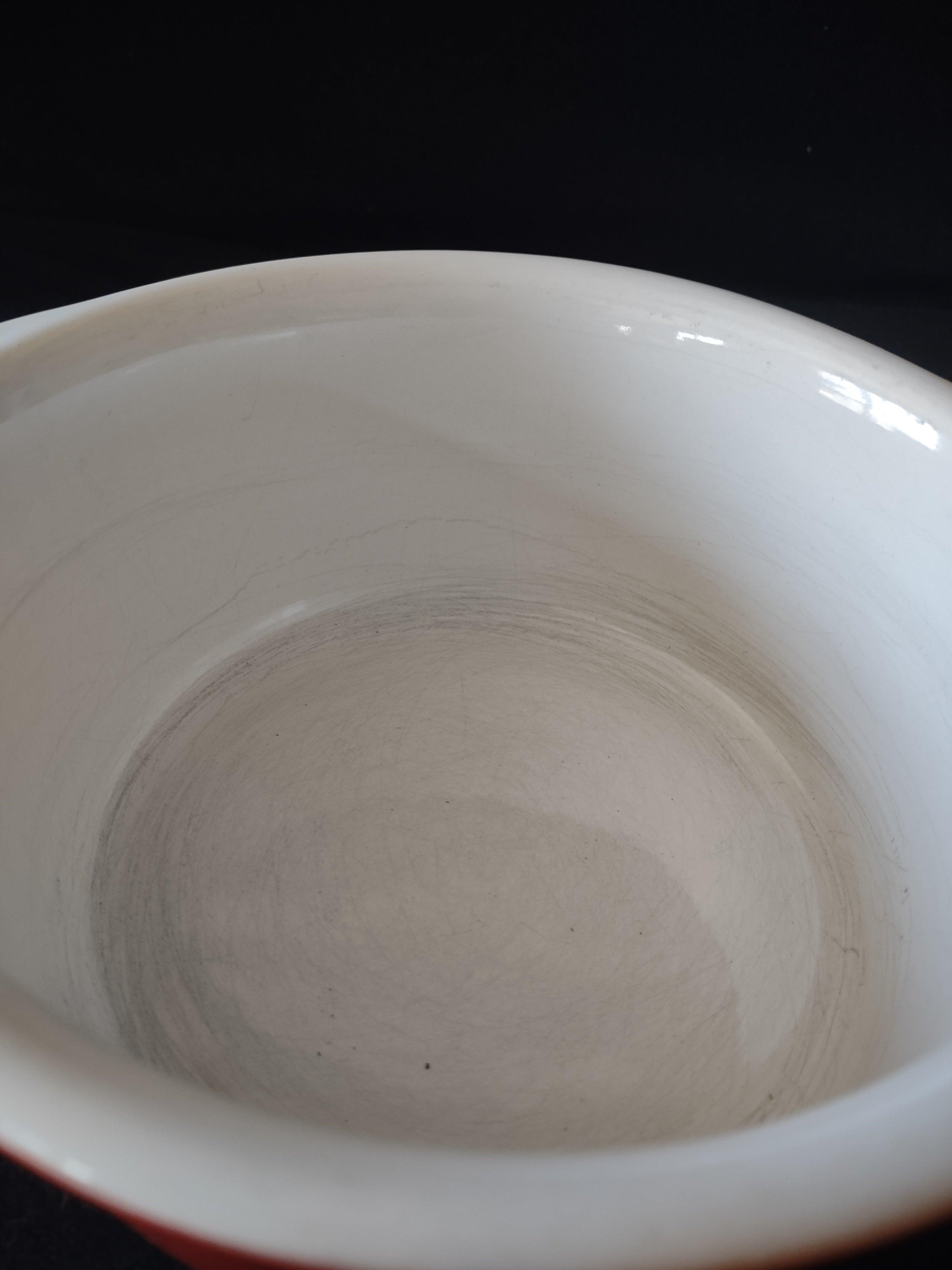 Corelle Coordinates Mixing bowl Red 1-1/2" Qt (lot 5287)