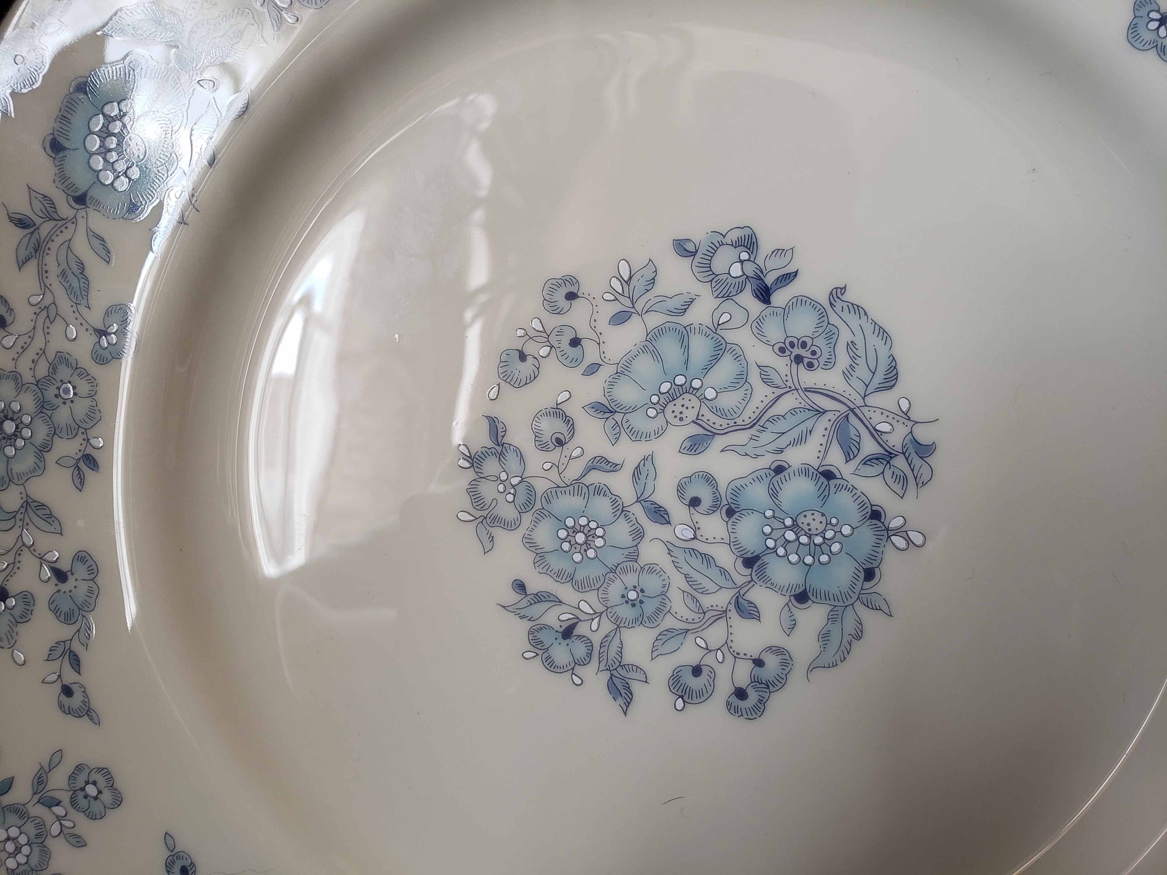 Vintage Lenox Flourish H-521 Gold Trim Dinner Plate 10-1/2" (lot 1910)