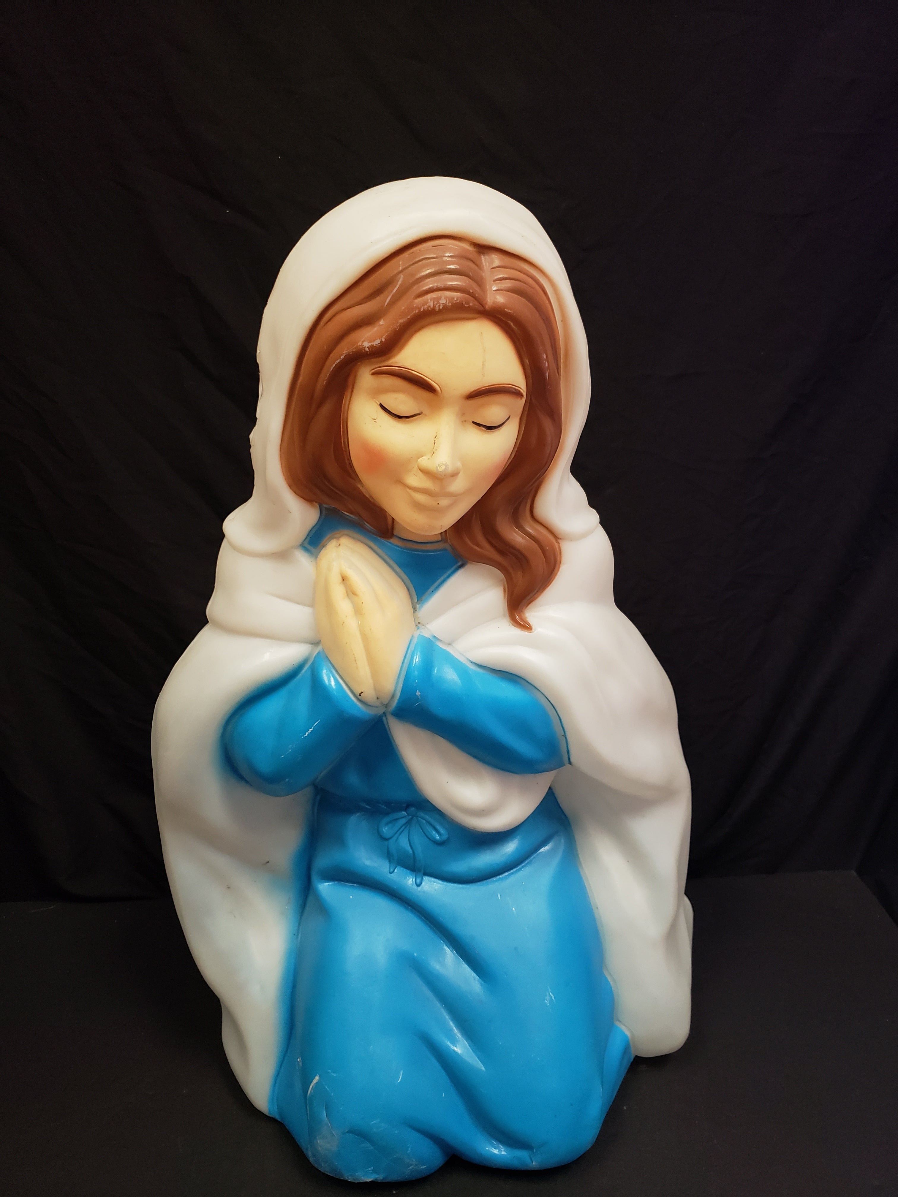 Vintage Christmas Outdoor Blue Closed Eyes Mary Blow Mold 27" (lot 2266)