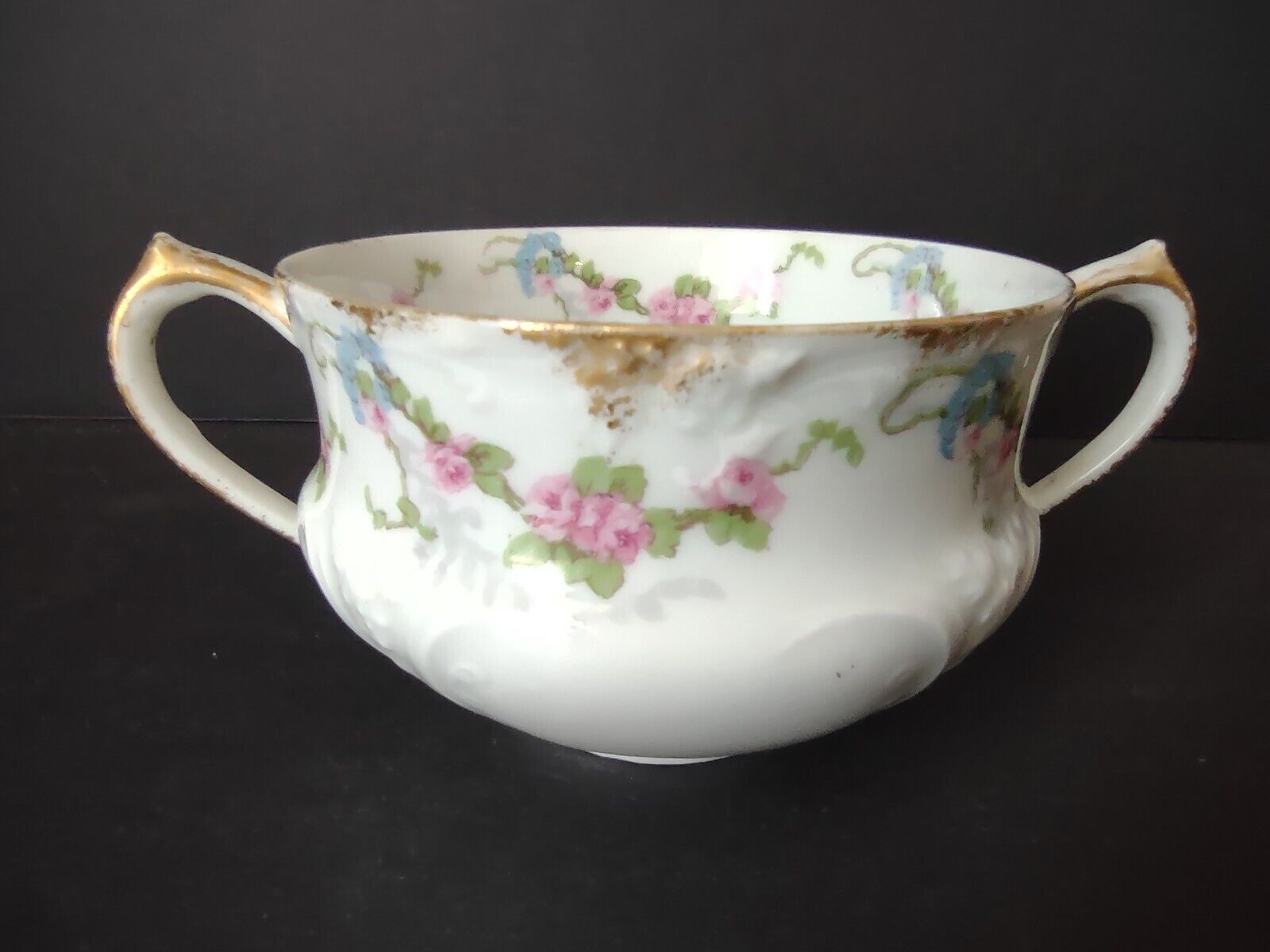 GDA CHf Haviland Limoges Gold Trim Pink Rose Swag Garland Bullion Cup (lot 483