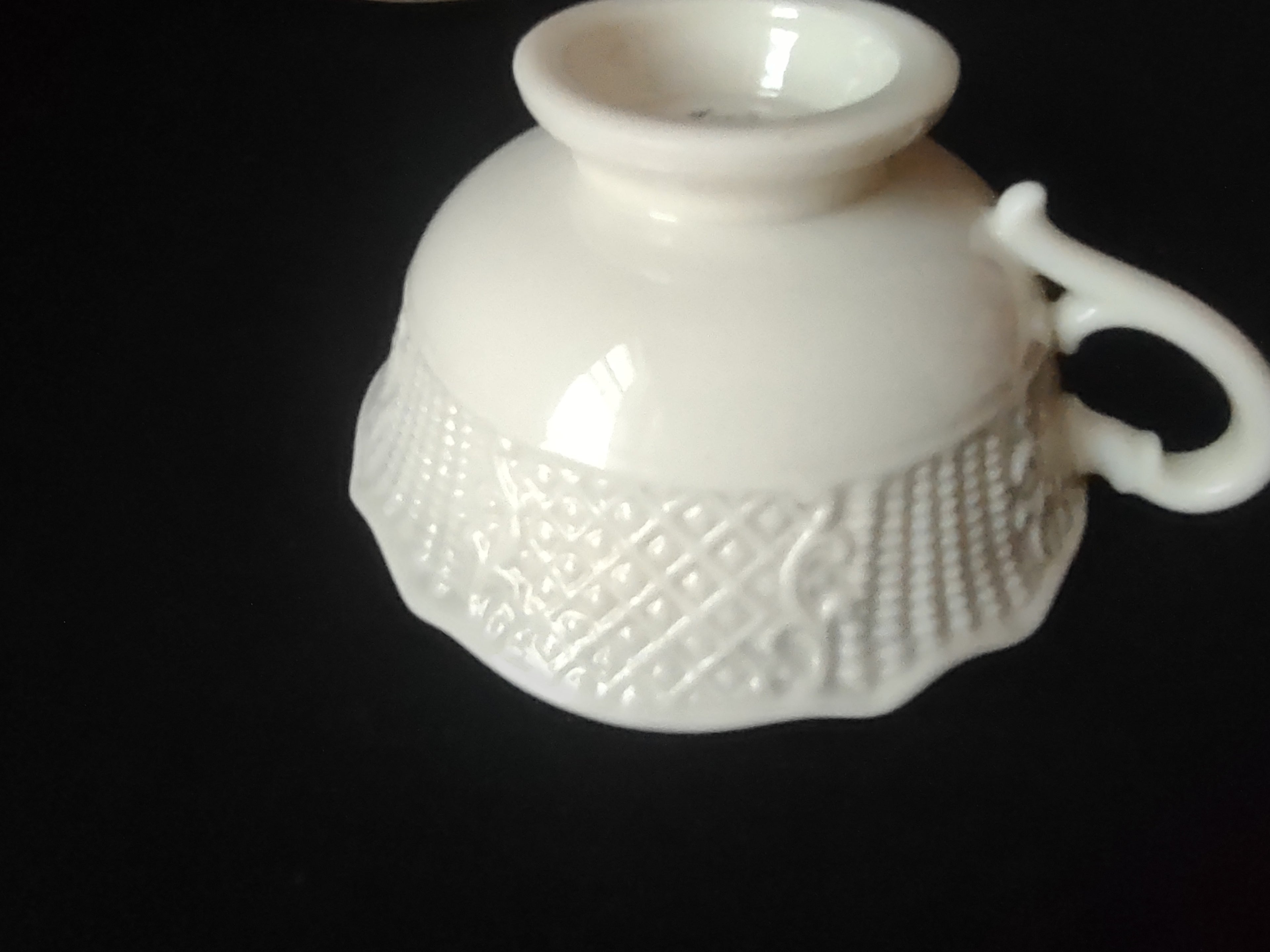 Vintage Lenox Washington Wakefield Tea Cup with Saucer (lot 1820)