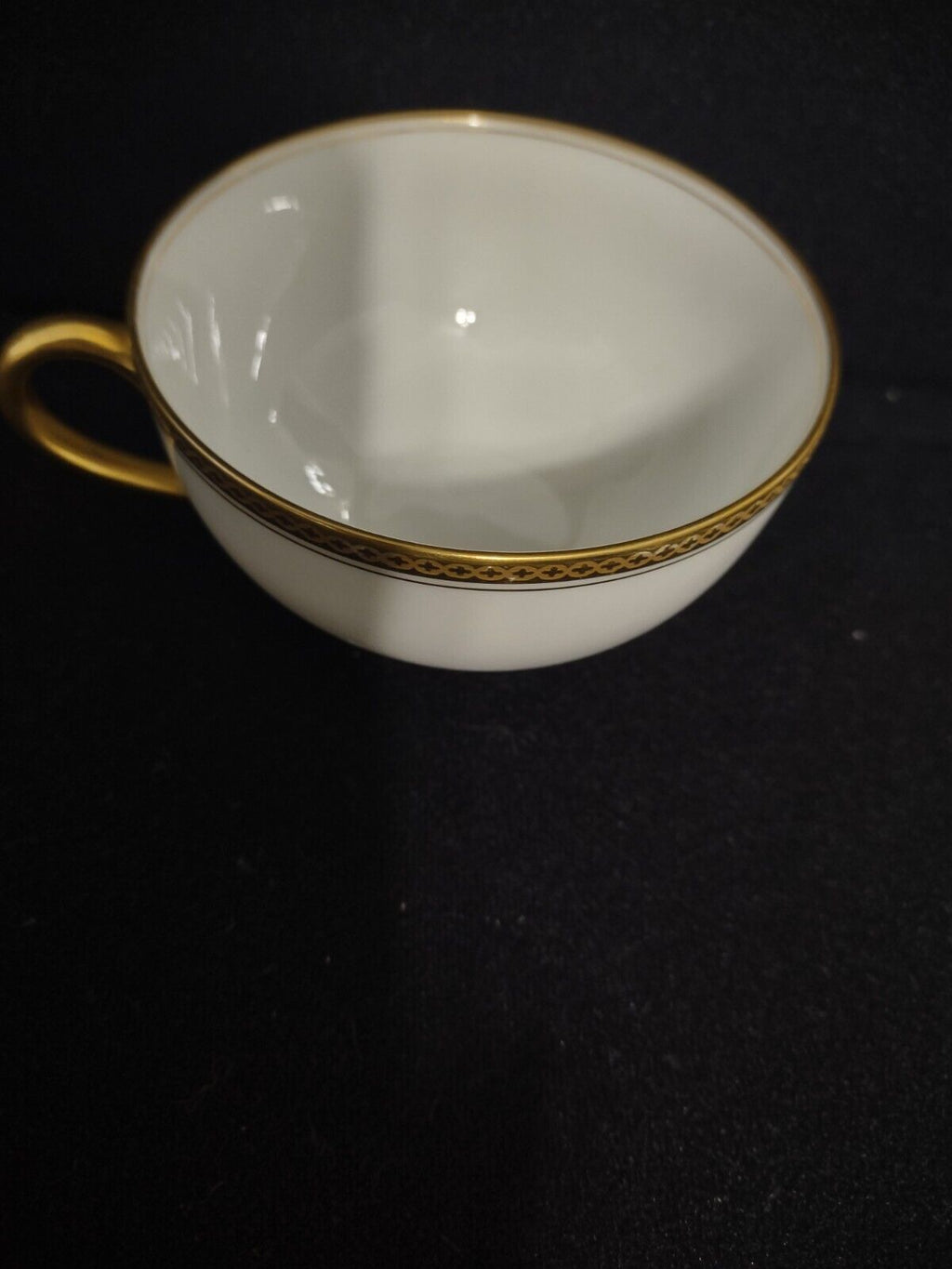 087 Haviland Limoges France Cup and Saucer White & Gold Trim Wellesley S 112