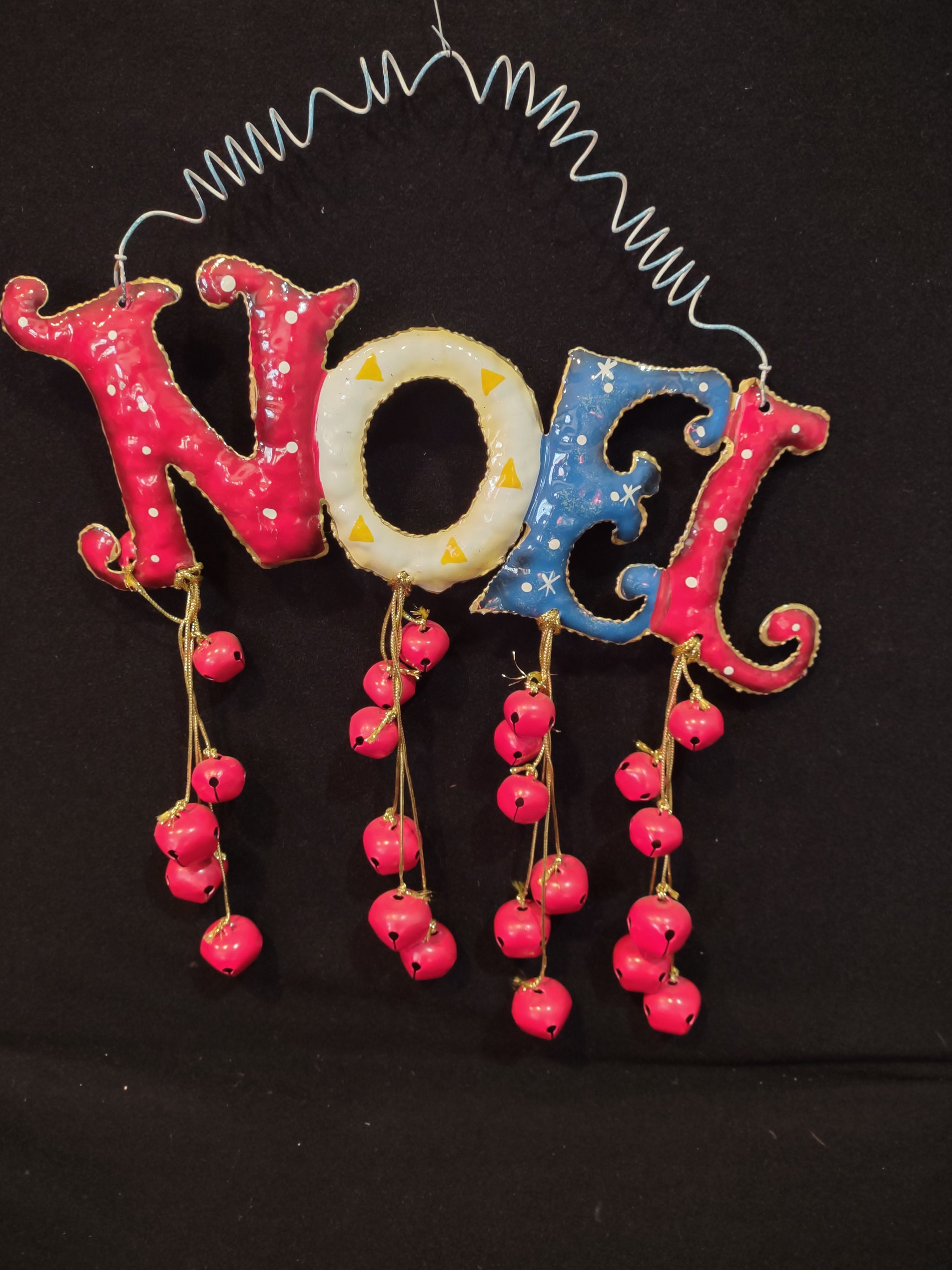 Vintage Metal Christmas NOEL Wall Hanging Red Bells (Lot 4809)