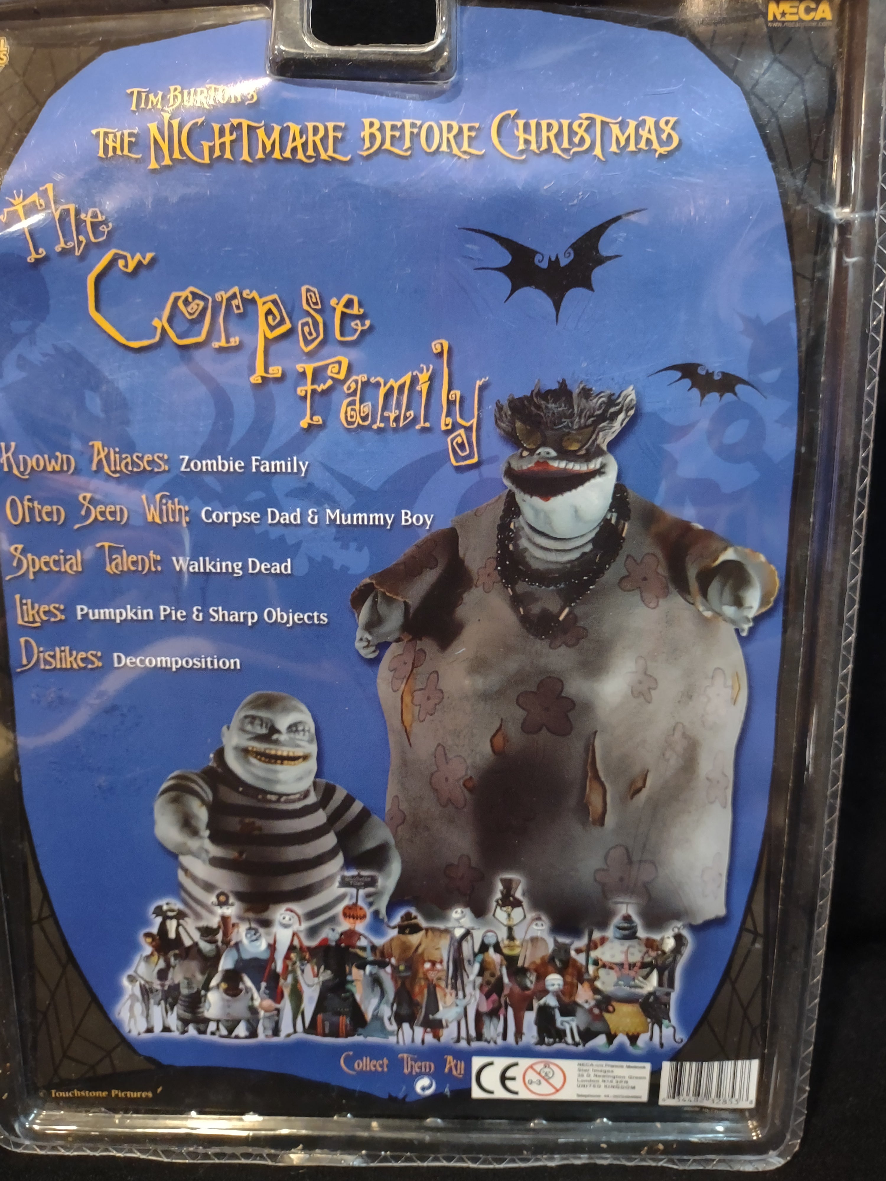 The Nightmare Before Christmas Corpse Family Leash Present Series 6 (lot 4583)
