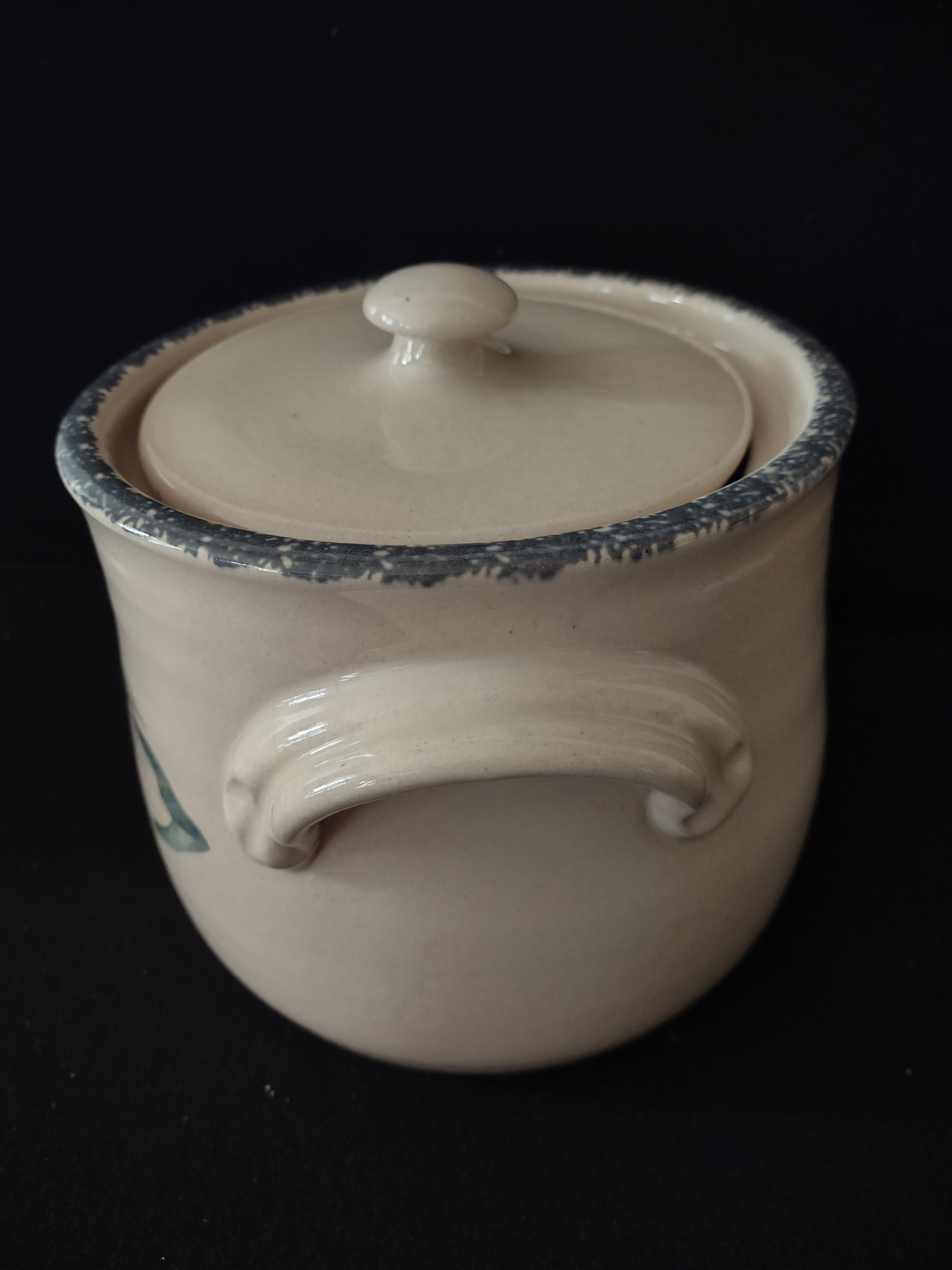 Vintage Home Garden Party Magnolia Collection Stoneware Canister Lid (Lot 3745)
