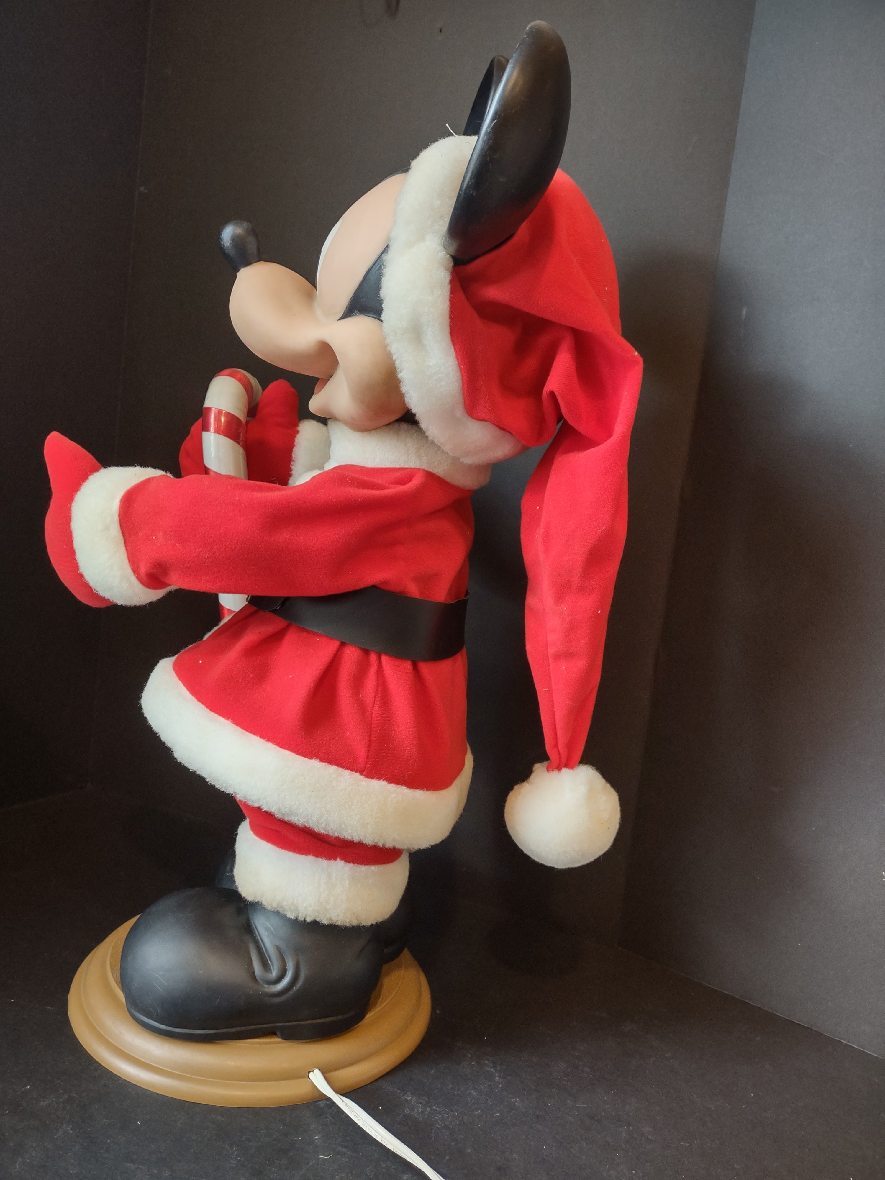 Vintage Santa's Best Christmas Animated Mickey Mouse 26" Disney (lot 1380)
