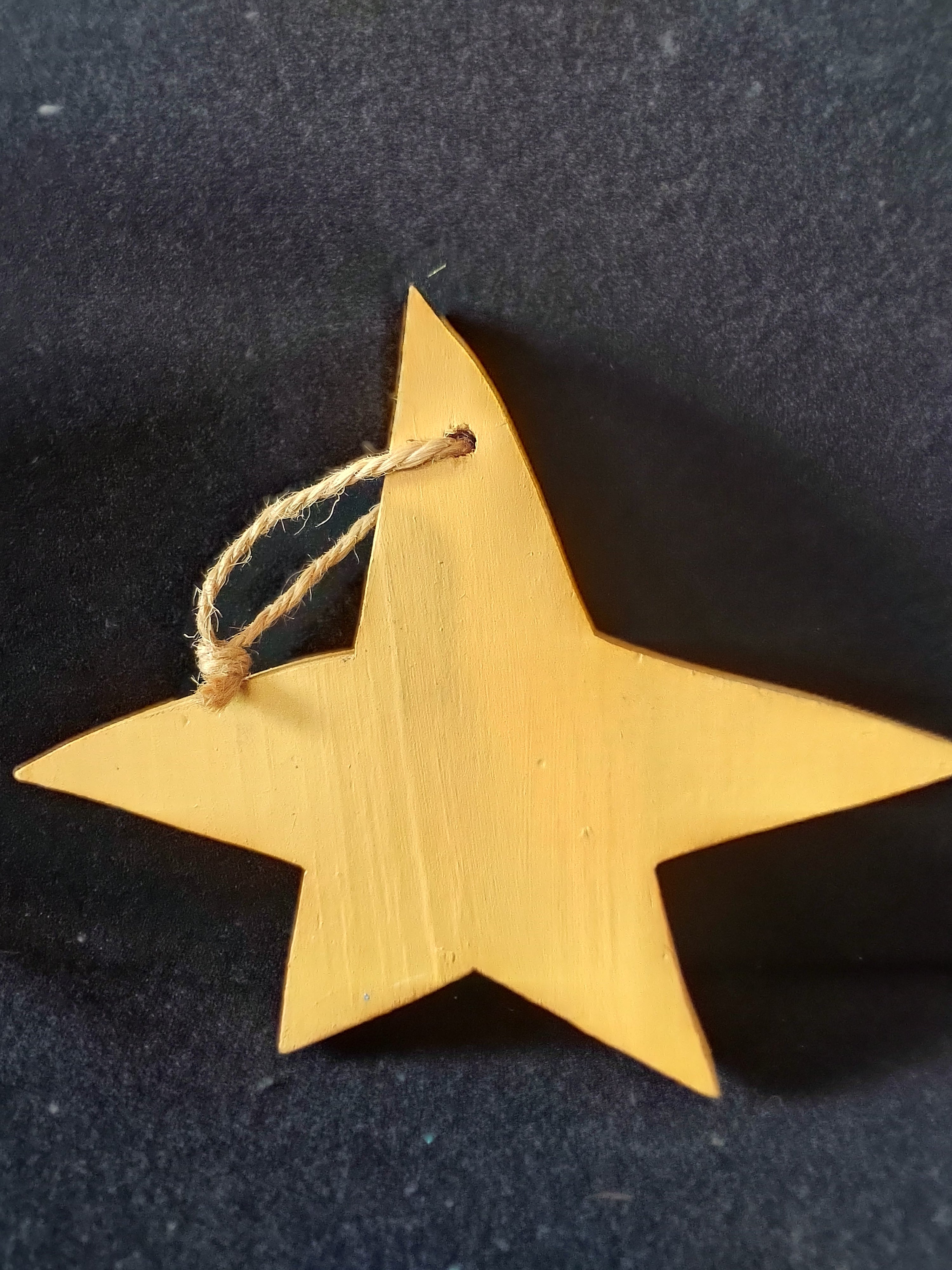 Rustic Christmas Wooden Stars 1 Decorated 8" 2 Small 1 Speckled (Lot 4641)