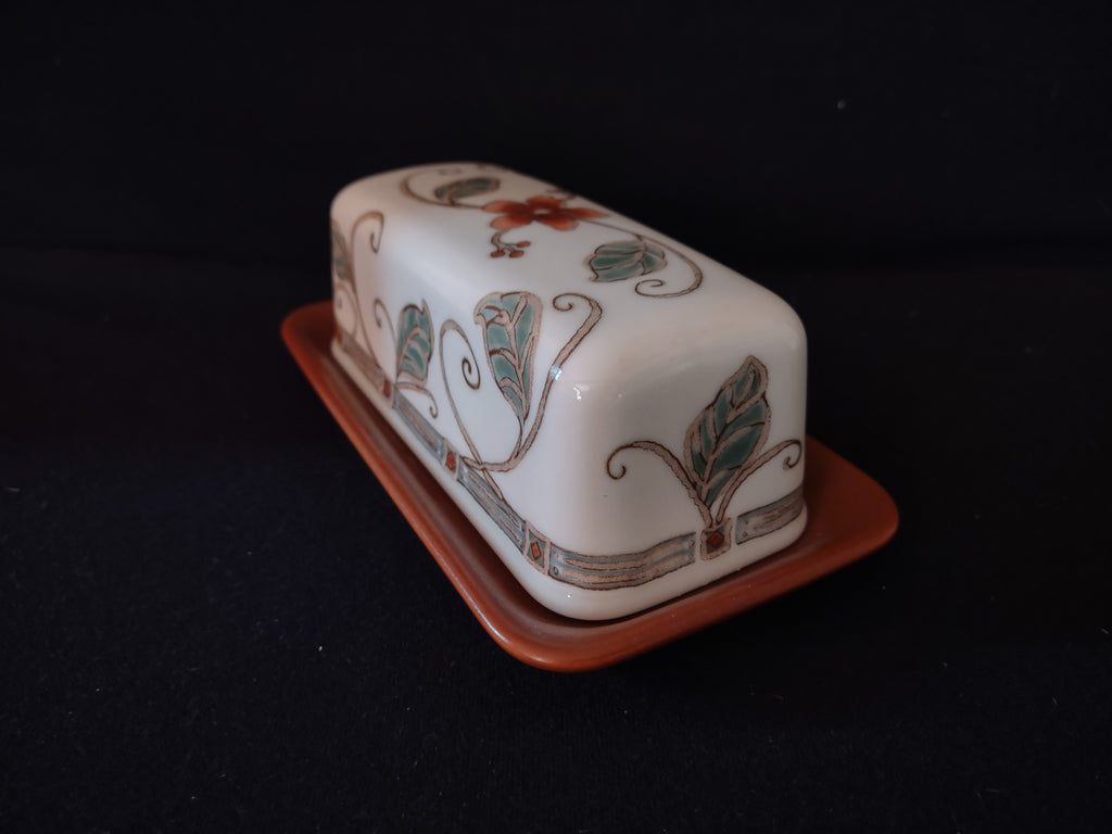 Vintage Pfaltzgraff USA Butter Dish Mission Flower (lot 5272)