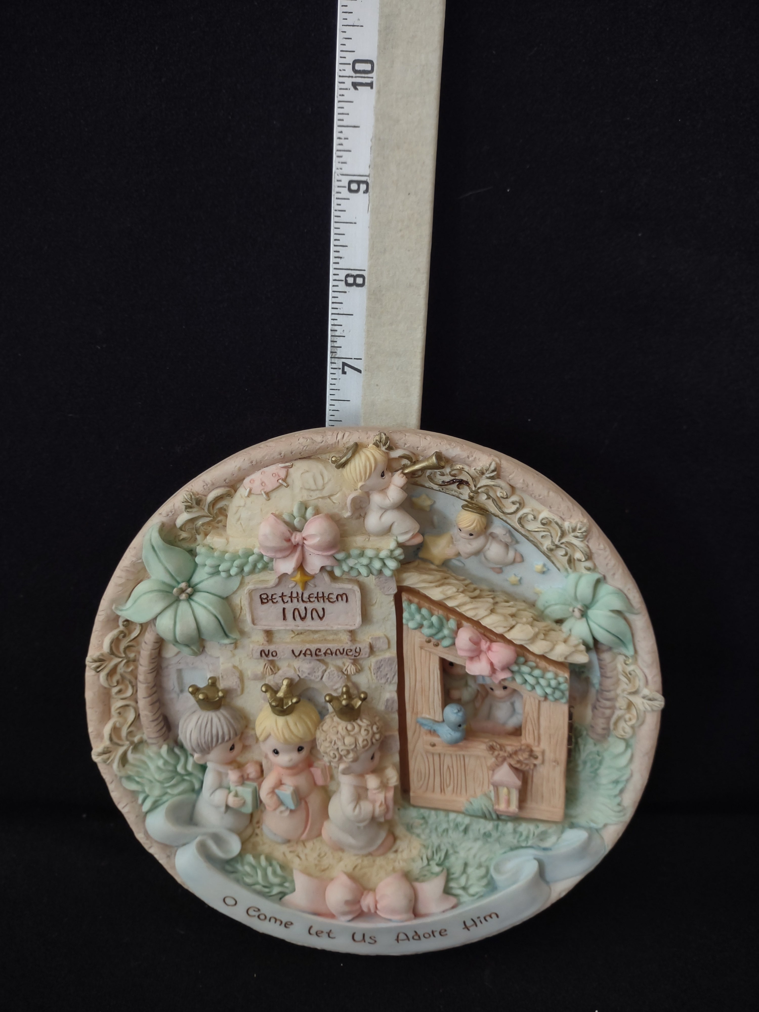 Vintage Christmas Precious Moments Bethlehem Inn Wise Men Holy Family (Lot 4033)