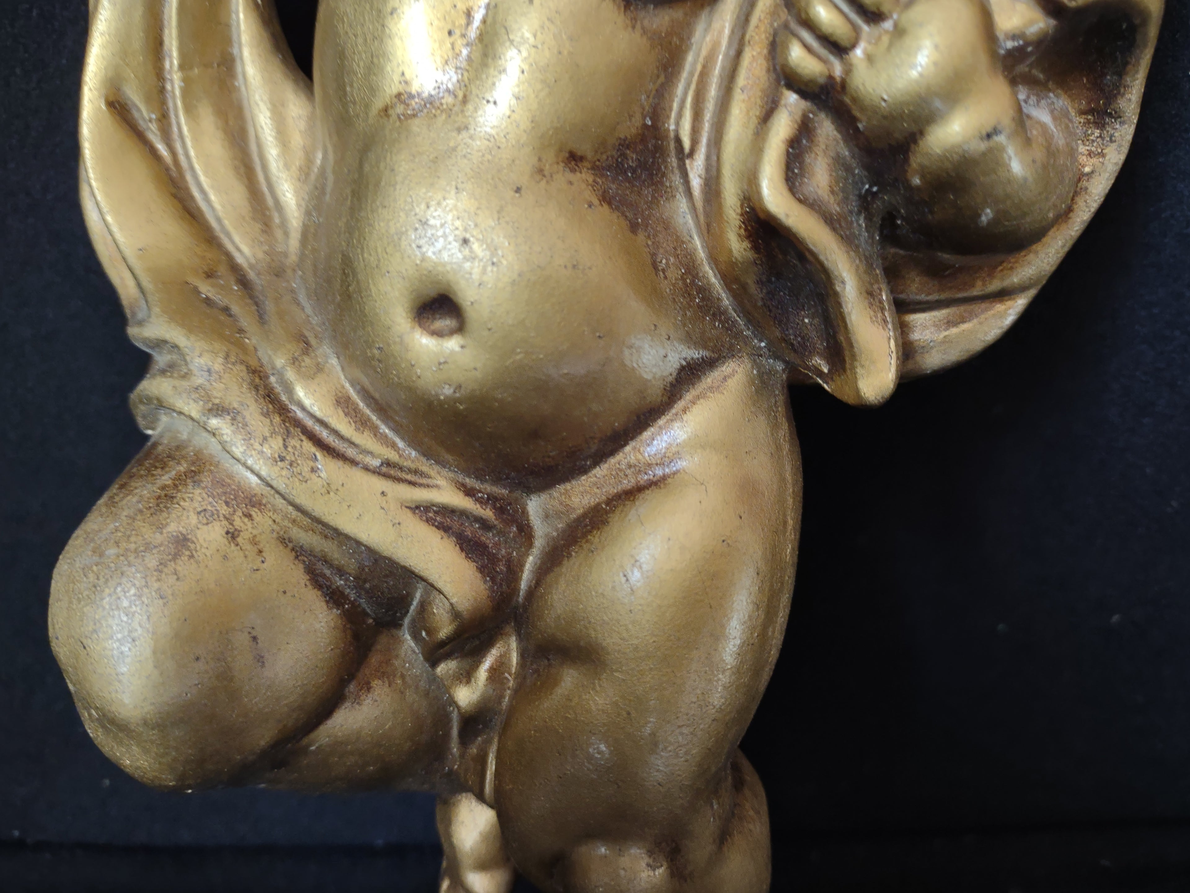 Golden Art Regency Wall Ceramic Angel Cherub 10" (lot 1610)