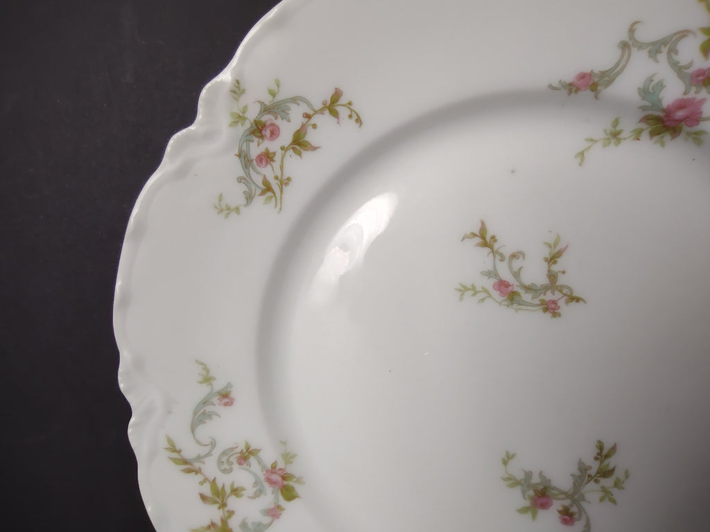 Haviland Limoges Dessert Plate White Scalloped Edge Rose Blue Ribbon (lot 854)