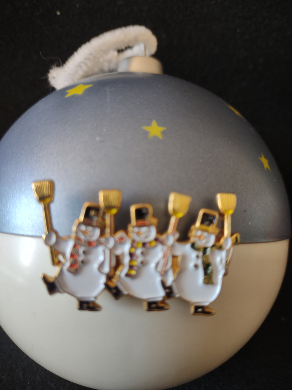 Musical Ornament Gold Stars Snowmen We Wish You A Merry Christmas (Lot 4395)