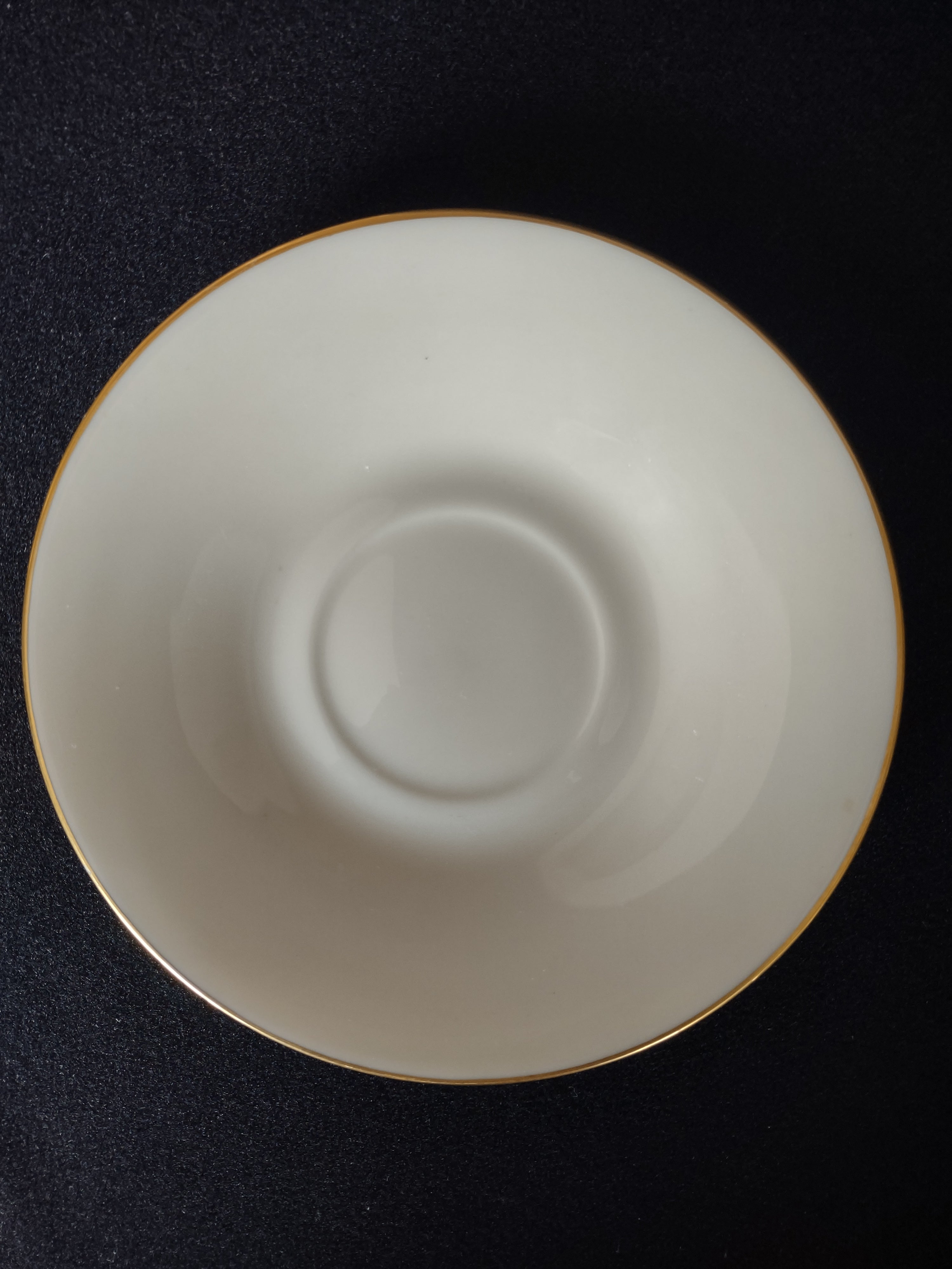 Vintage Lenox Hayworth Saucer ONLY (lot 1884)