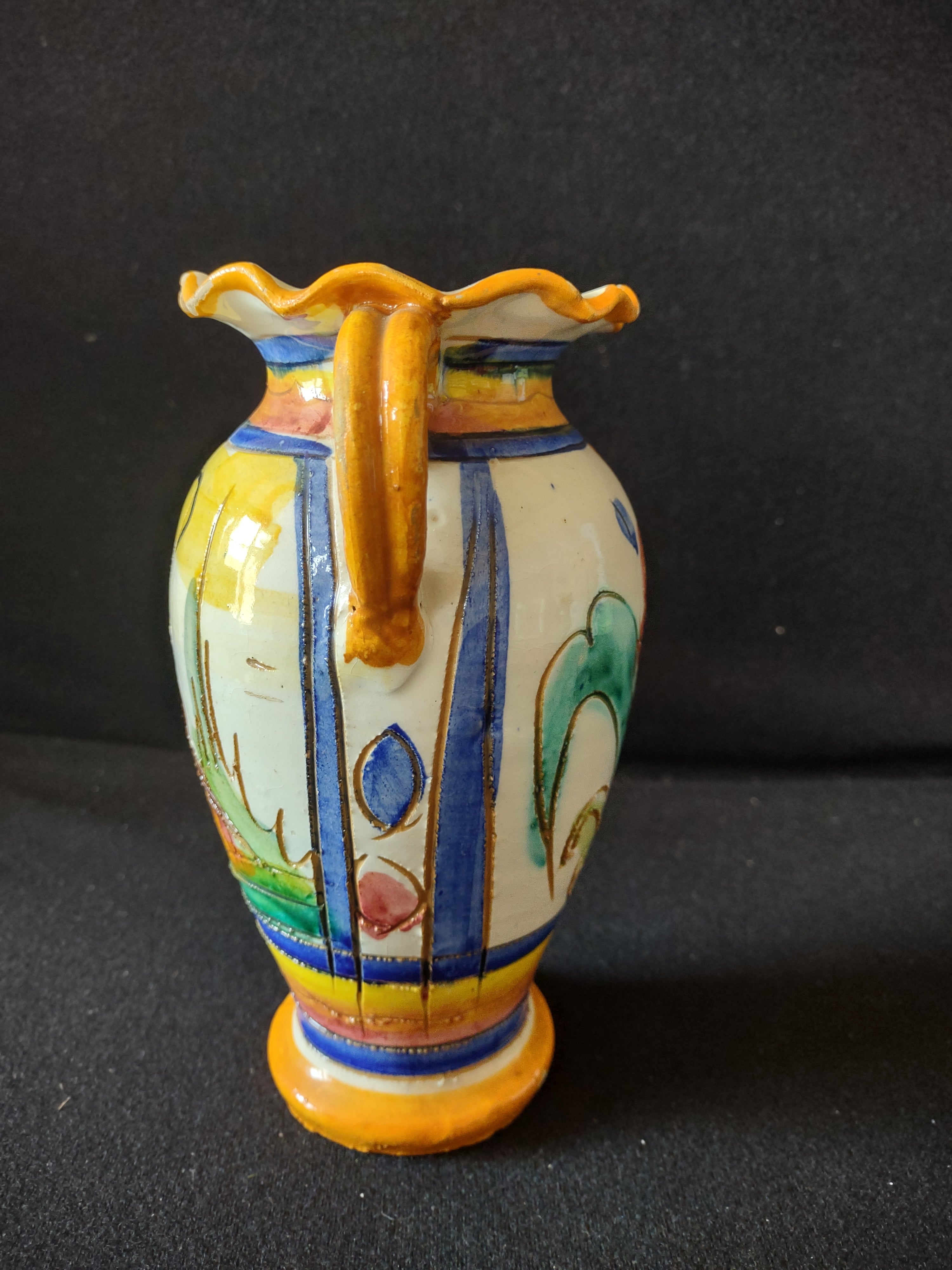Vintage Ceramic Italy Small 8" Vase Floral Village House (lot 5289)