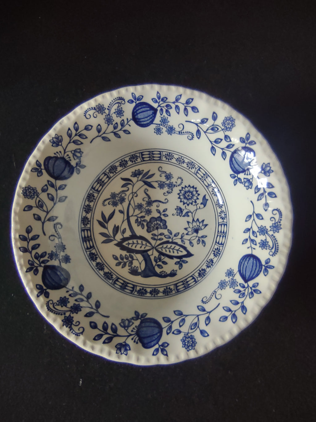 Vintage Enouch Wedgwood Blue Heritage Soup Cereal Bowl Ironstone England (5970)
