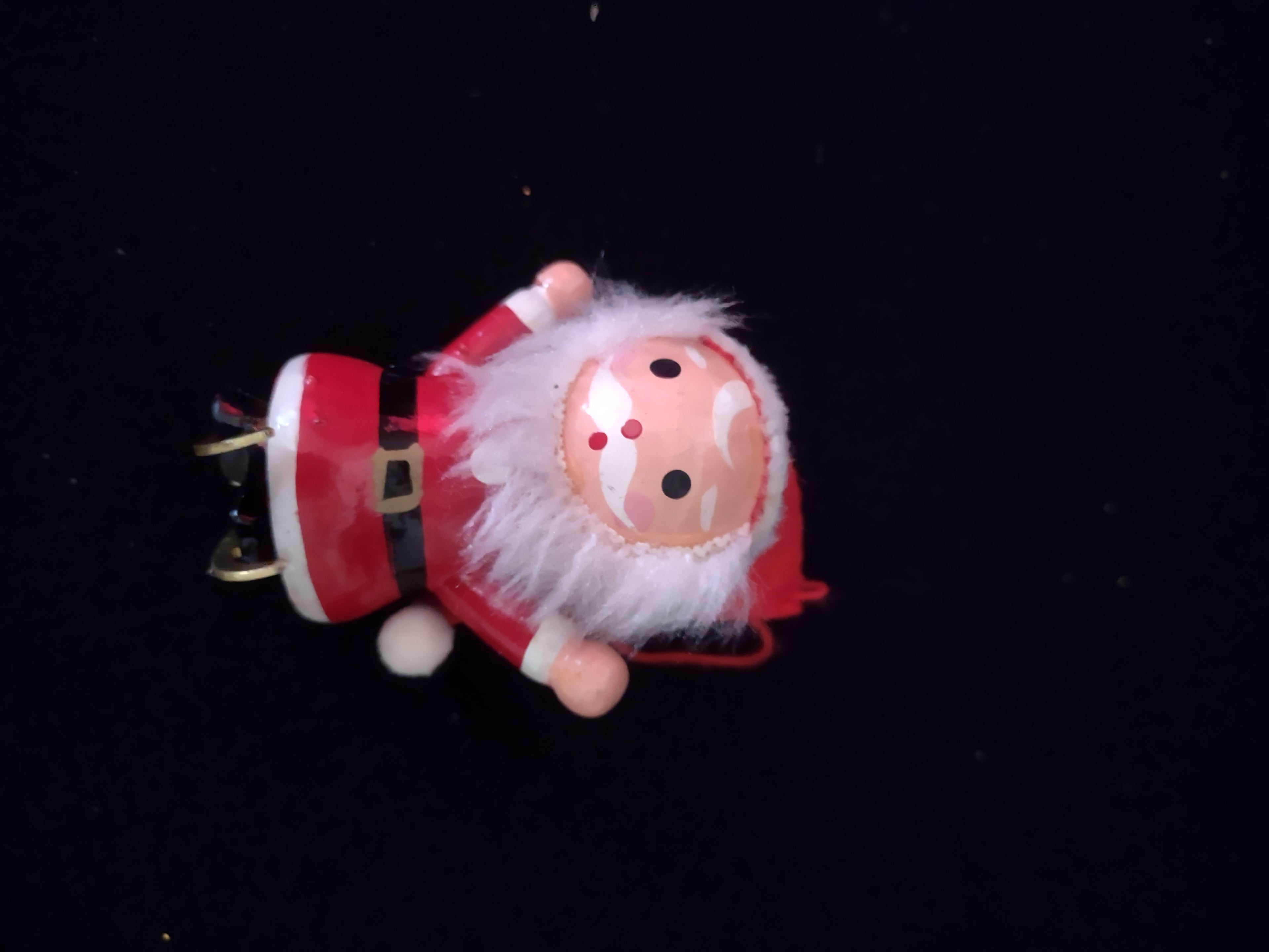 Vintage Christmas Wooden Santa Claus Ornaments 2 Skates 1 Sled (Lot 4635)