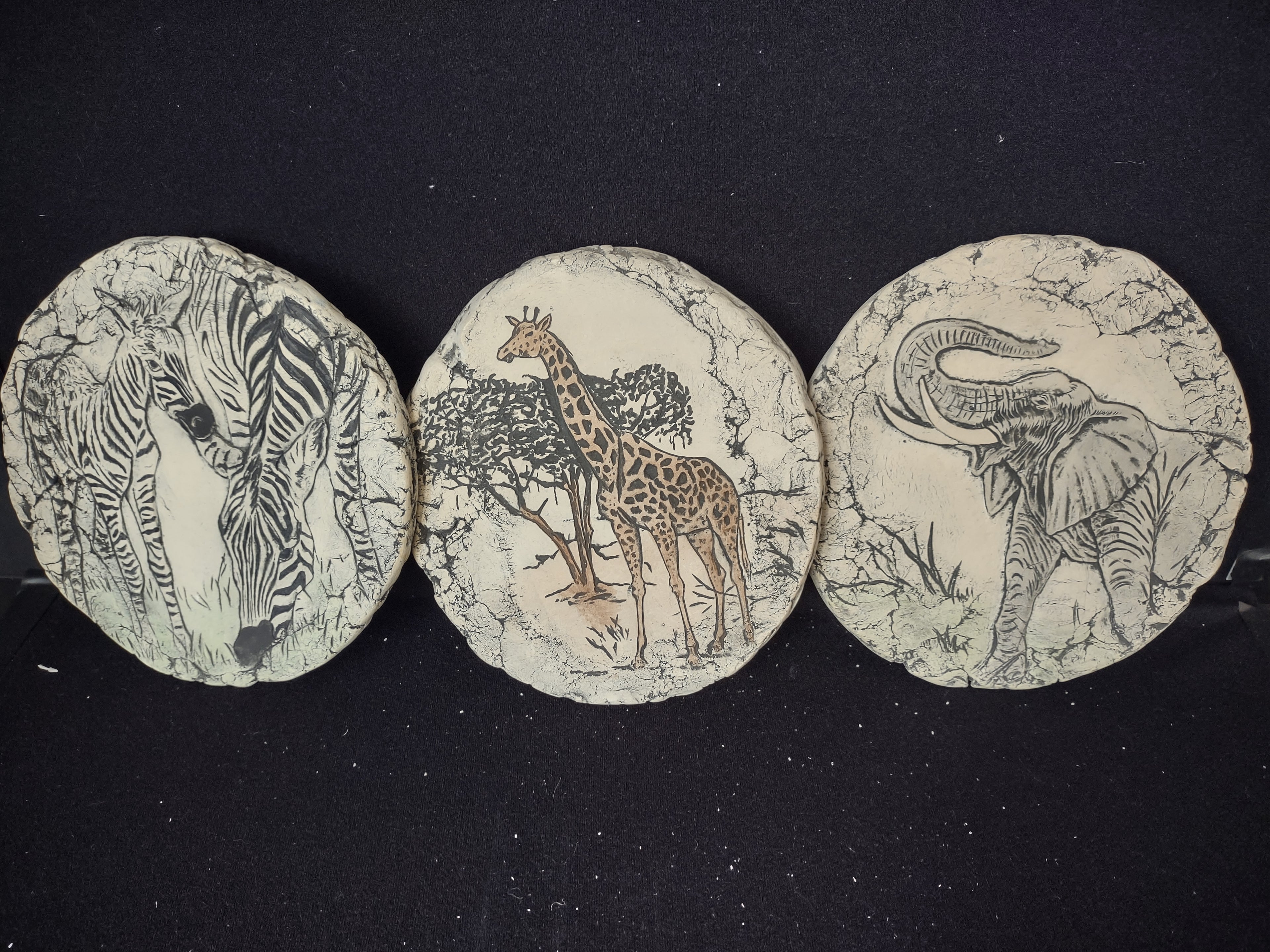 Shapes of Clay Set of 3 Mount St. Helen's Ash Elephant Zebra Giraffe (lot 2373 )