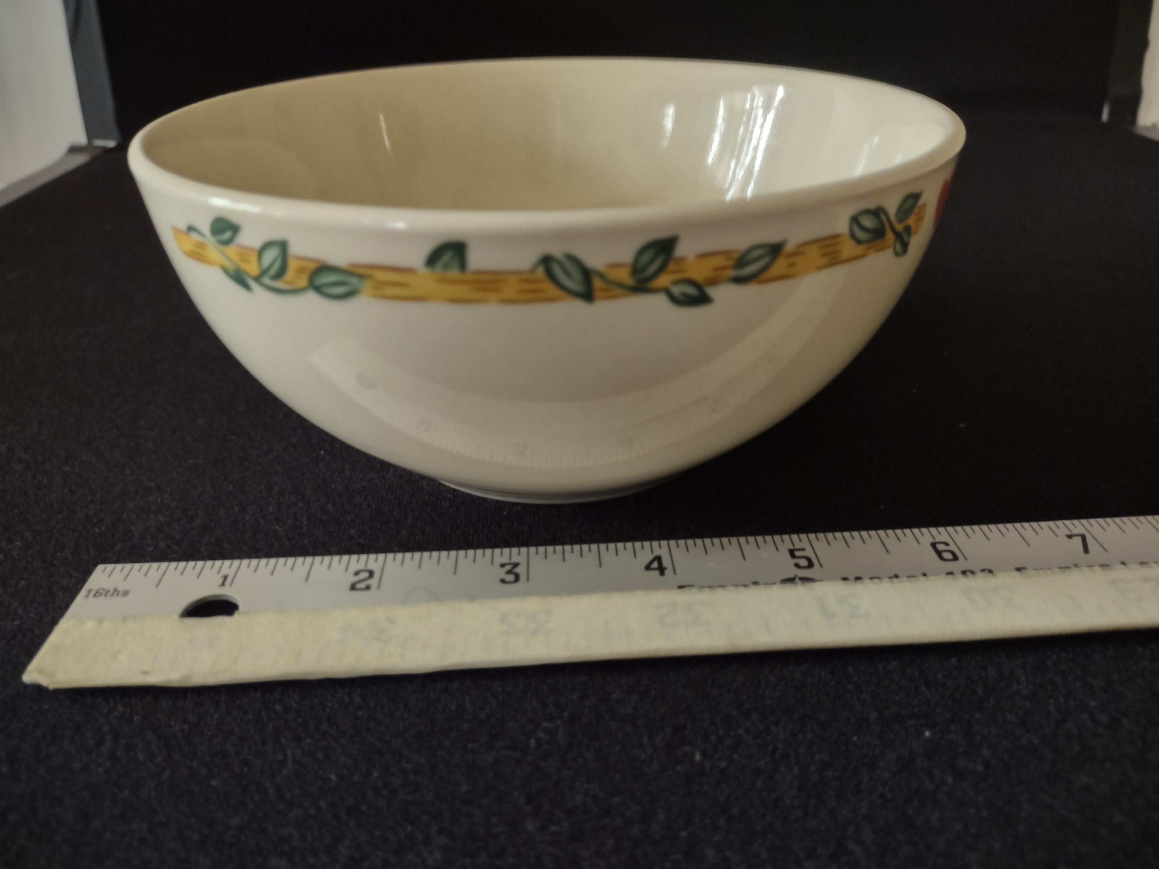 Vintage Thomson Pottery Birdhouse Soup Cereal Bowls X 2 (Lot 2927)