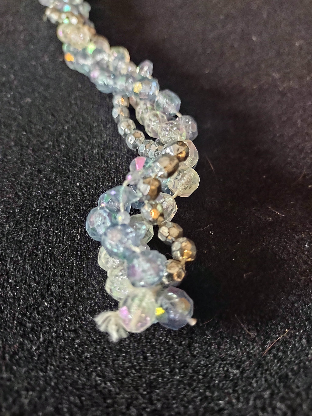 Seasonal Christmas Garland Silver White Blue Iridescent 4 Strands 9.5' (Lot 4655