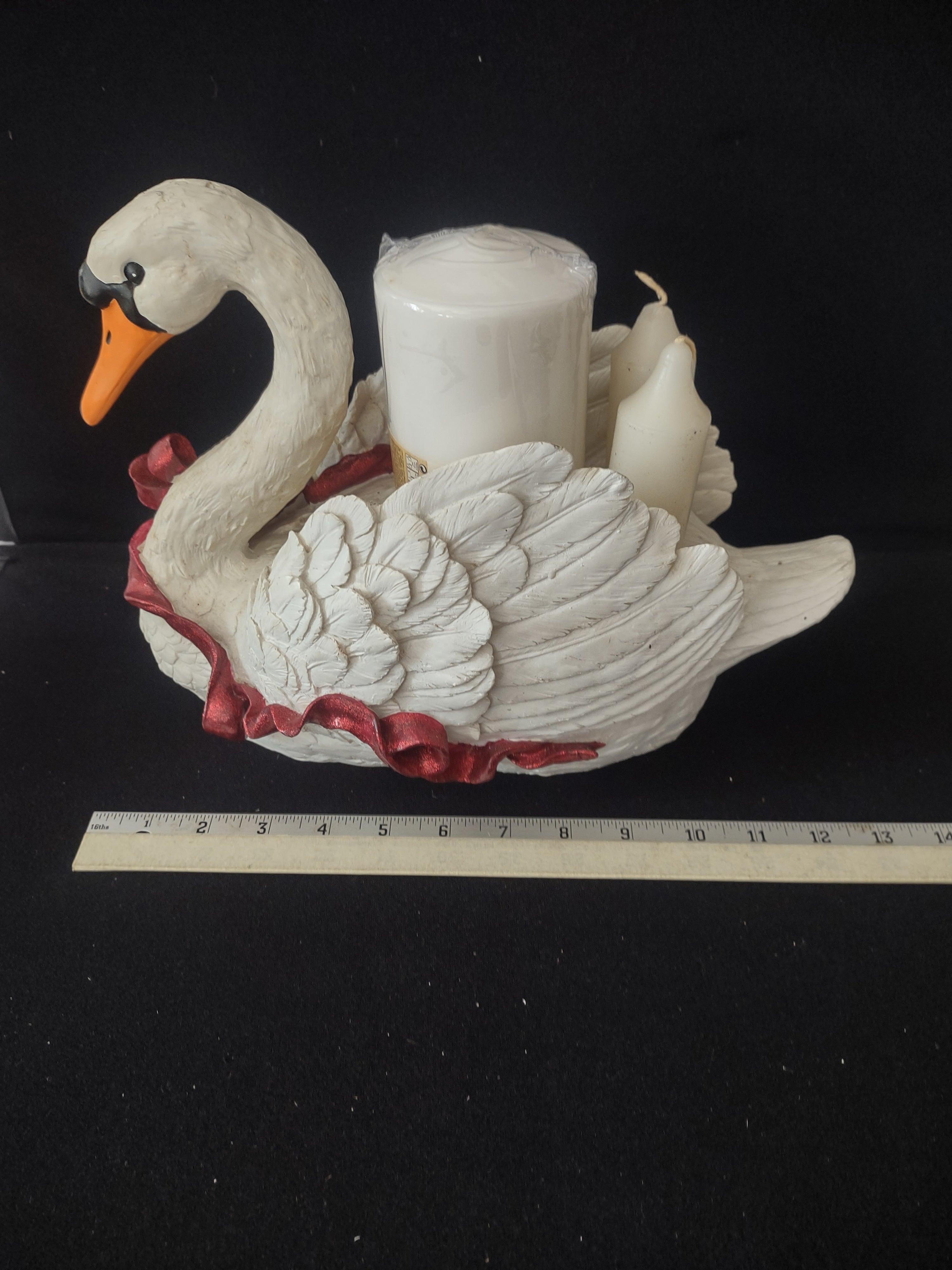Vintage Musical Swan 3 Candle Holder Red Ribbon Bow (Lot 3573)