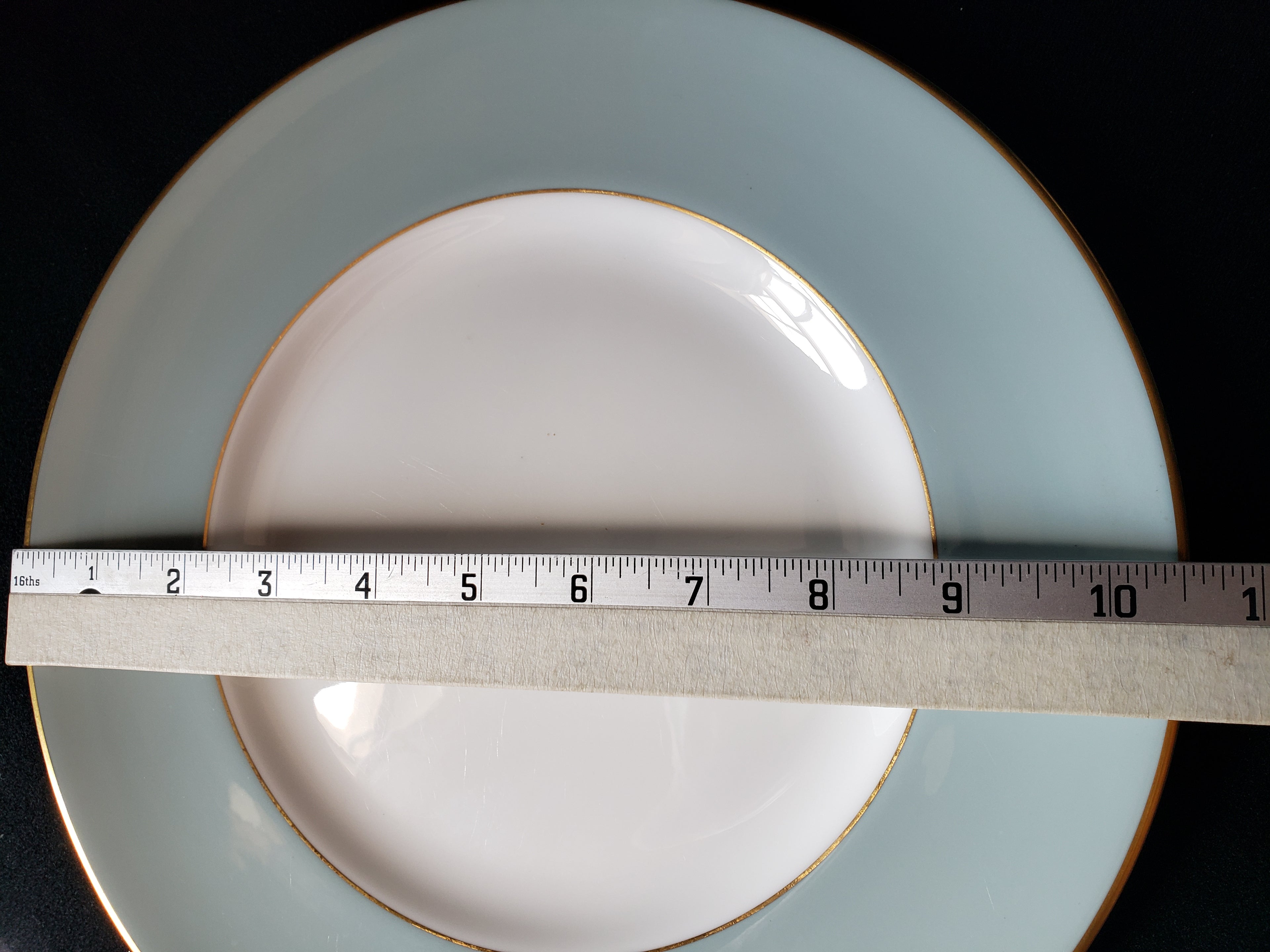 Vintage Royal Worcester Cynthia Dinner Plate 10-1/2" (lot 2115)