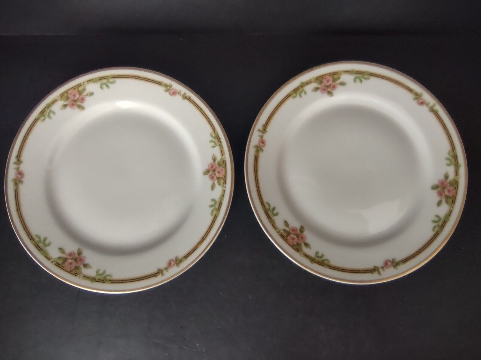 Haviland Limoges Schleiger 625 A Red Rose 2 x Bread Butter Plate 6-1/4" (lot 538