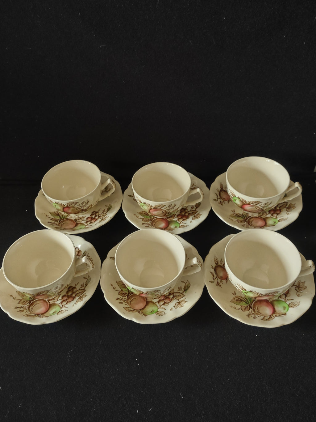 Vintage Johnson Brothers Teacup Saucer Earthenware Harvest Time x 6 (Lot5630)