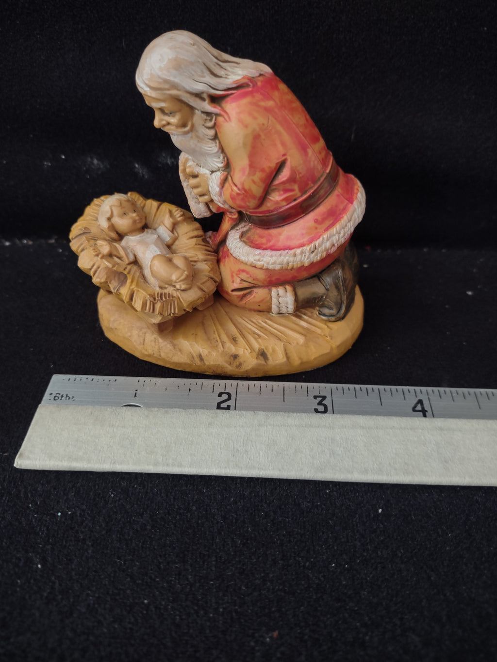 Vintage Christmas Fontanini Kneeling Santa Infant Jesus Figurine (Lot 3945)