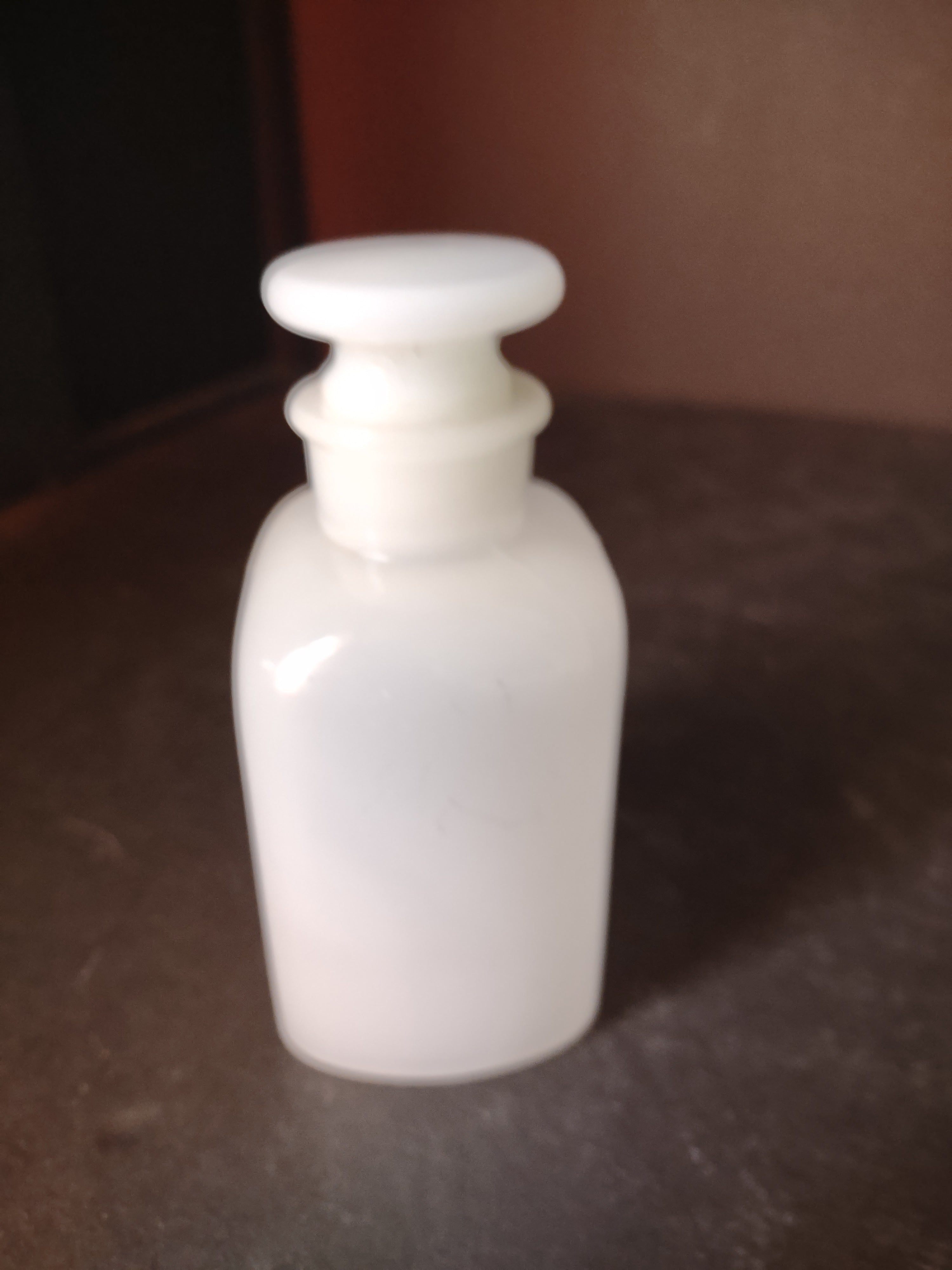 Vintage Milk Glass Apothecary Bottle with Stopper (lot 5202)