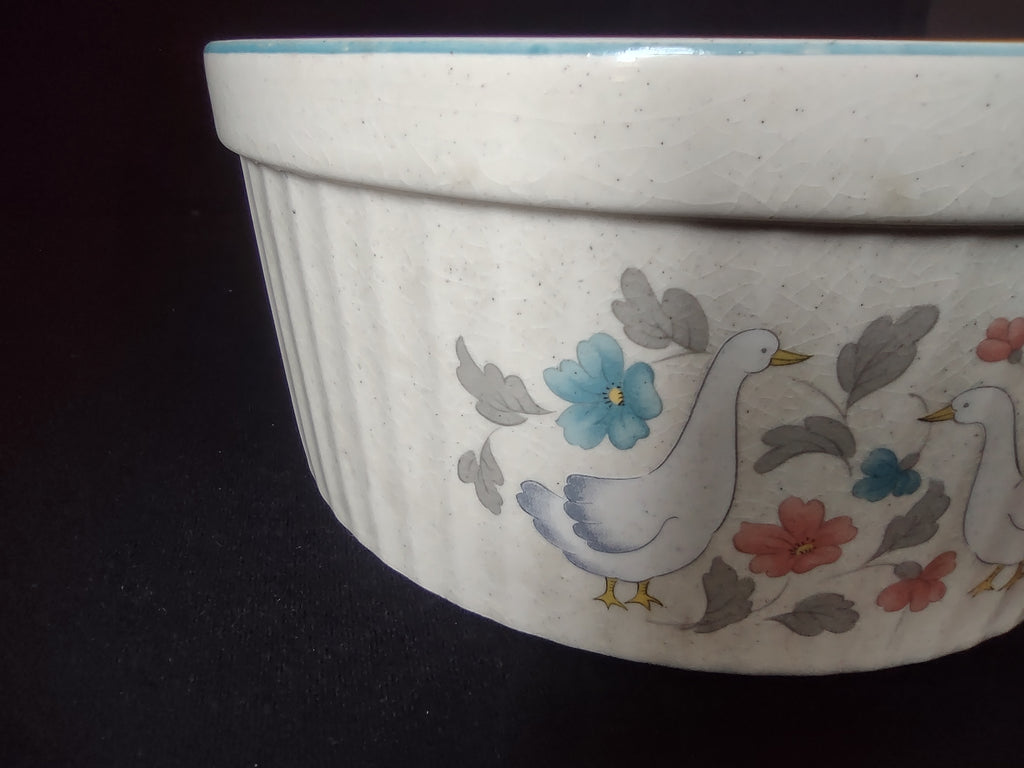 Vintage Country Classics Souffle Dish Geese Goose Duck Bowl CRAZING (lot 2803c)