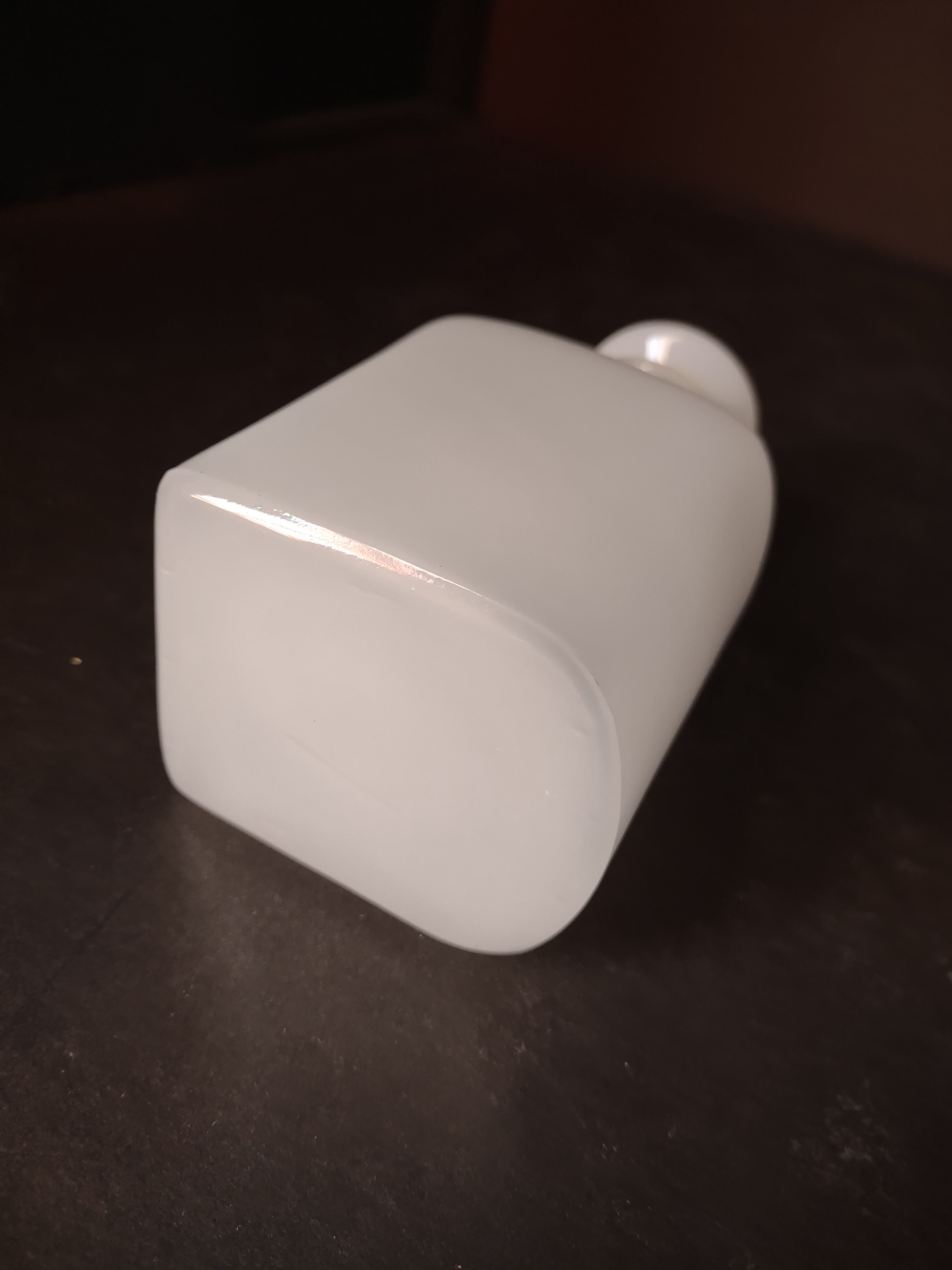 Vintage Milk Glass Apothecary Bottle with Stopper (lot 5202)