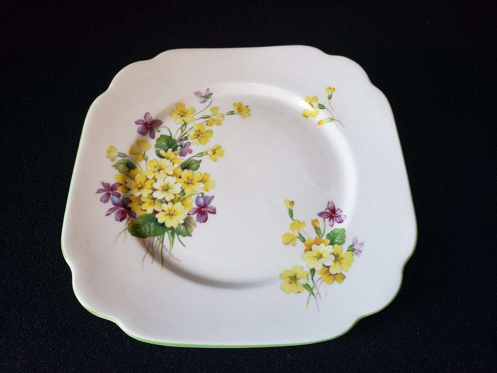 Vintage Royal Albert Primulette Square Dessert Plate 6-3/4" (lot 2029)