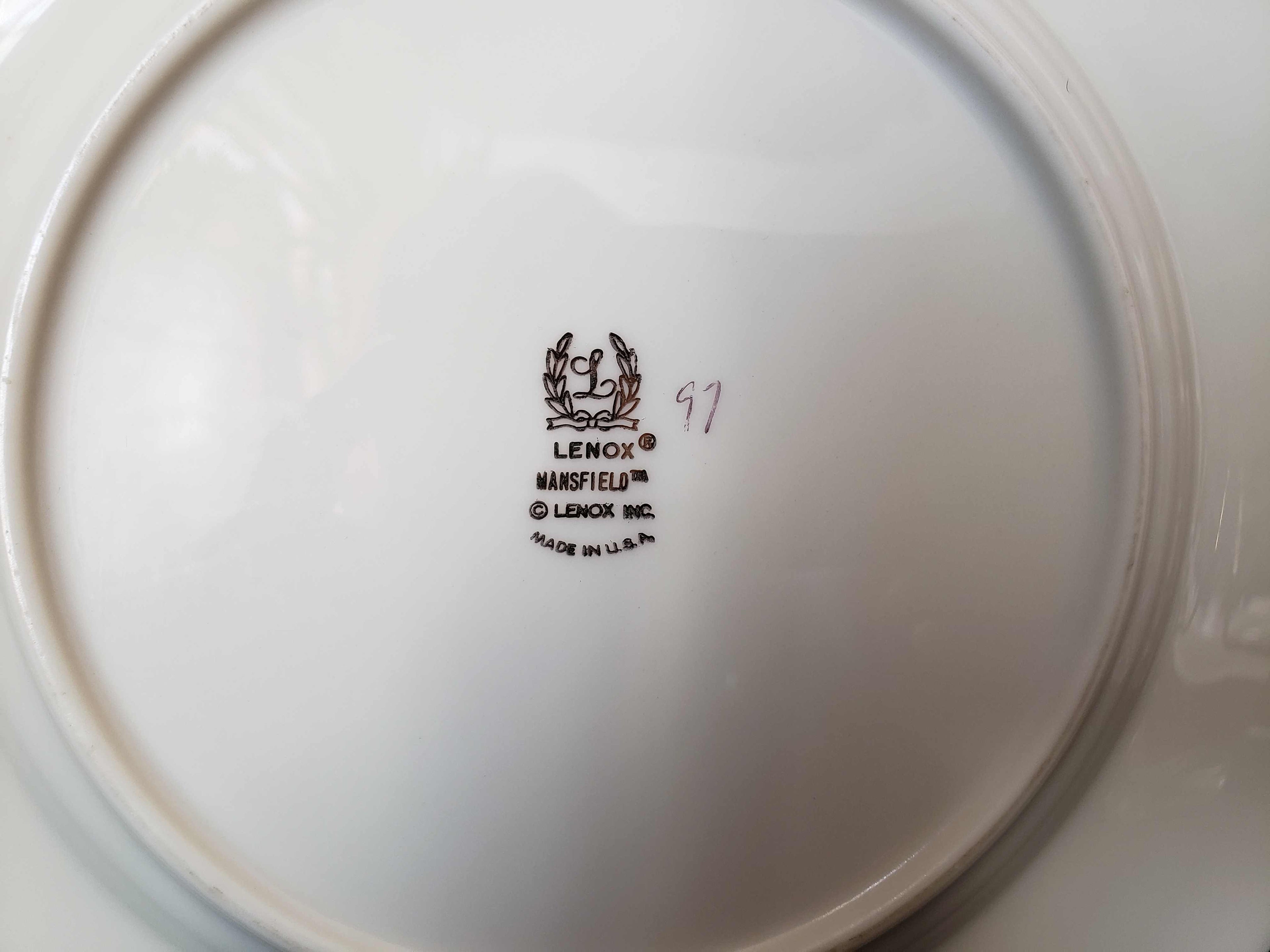 Vintage Lenox Mansfield Salad or Luncheon Plate 8-1/2"(lot 1969)