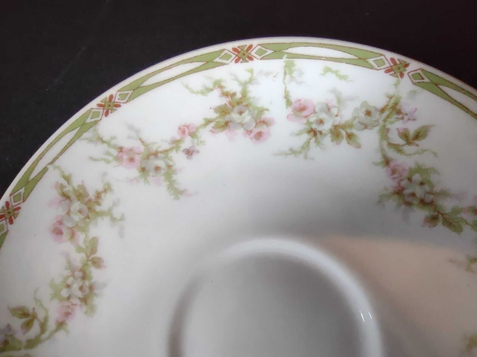 Haviland Limoges France Saucer Plate Gold Trim Pink Rose (lot 554)