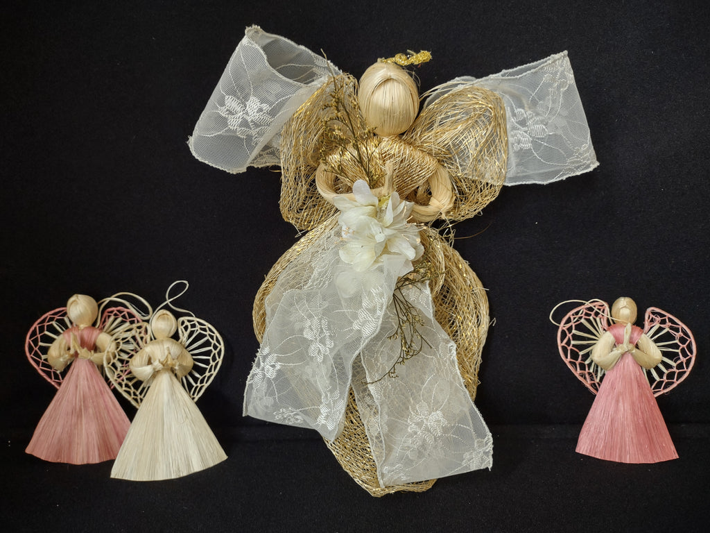 Set of 4 Straw Angels Christmas Ornament (lot 1759)