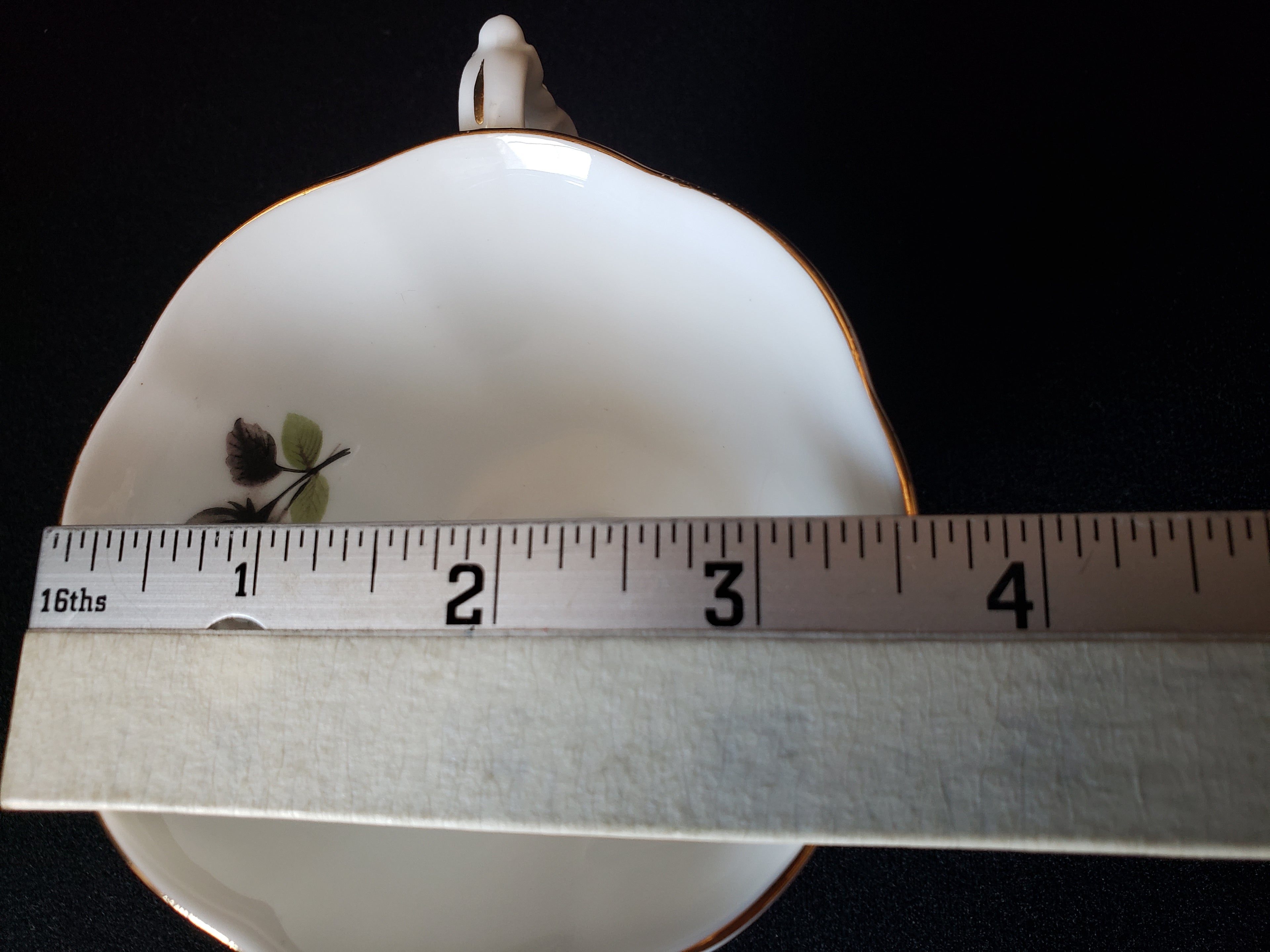 Vintage Royal Albert Magnolia Tea Cup ONLY (lot 2035)