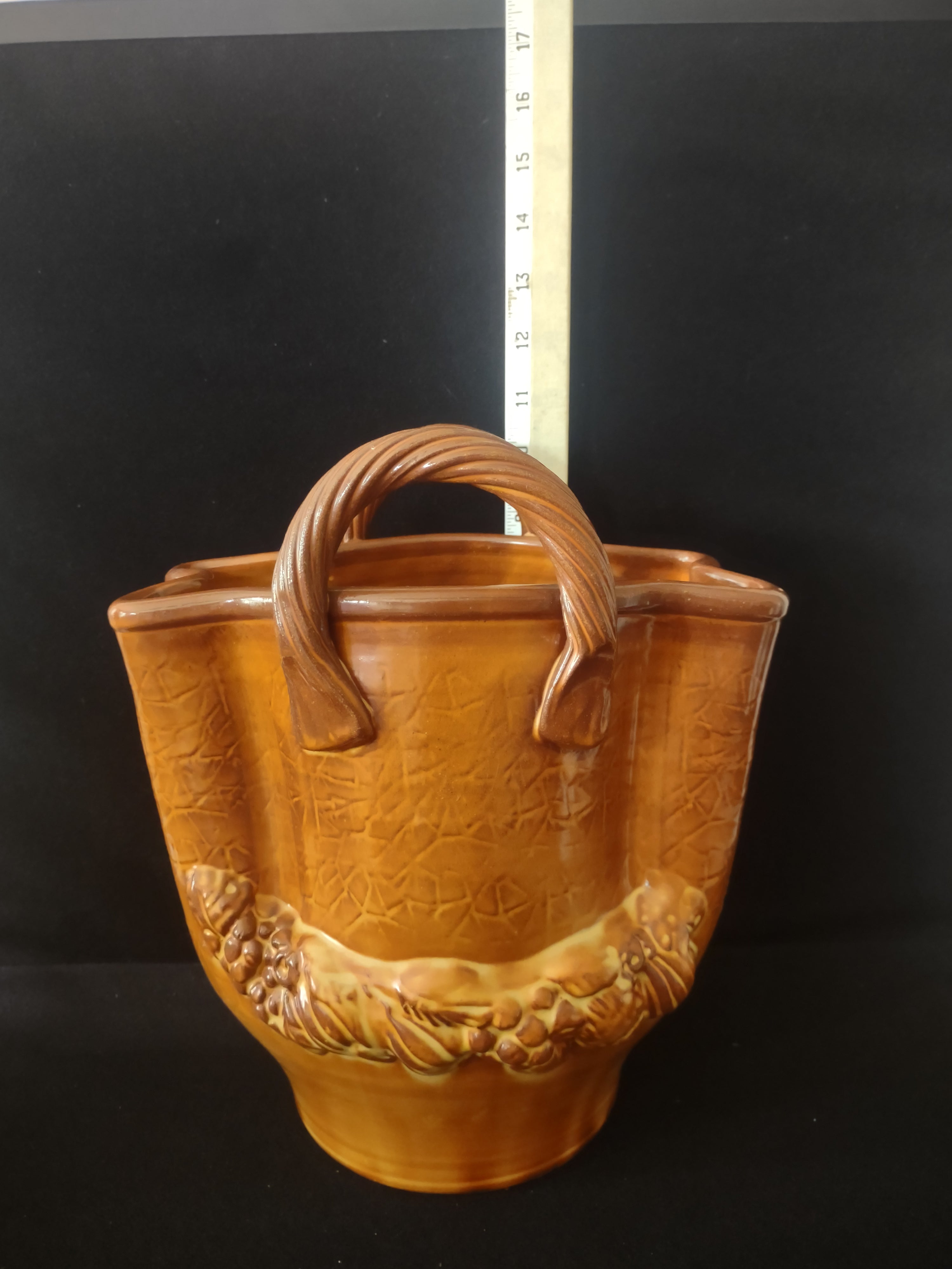Vintage Italian Ceramic Hand Bag Basket Planter (Lot 3197)