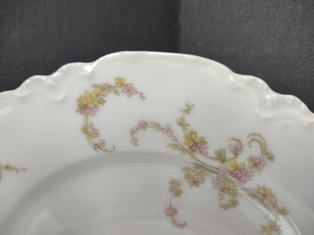 Haviland Limoges 7 x Luncheon Salad Plate Scalloped Edge Flowers (lot 829)