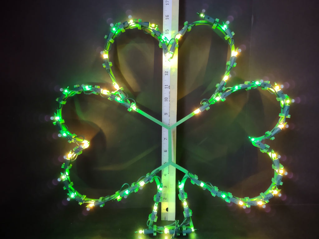 Vintage Kurt Adler Shamrock Sculpture Light Up Window Tabletop (lot 3390)