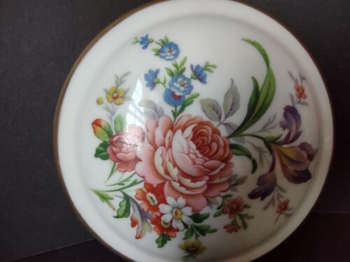 Limoges Porcelain France Jewelry Dish with Lid (lot 743)