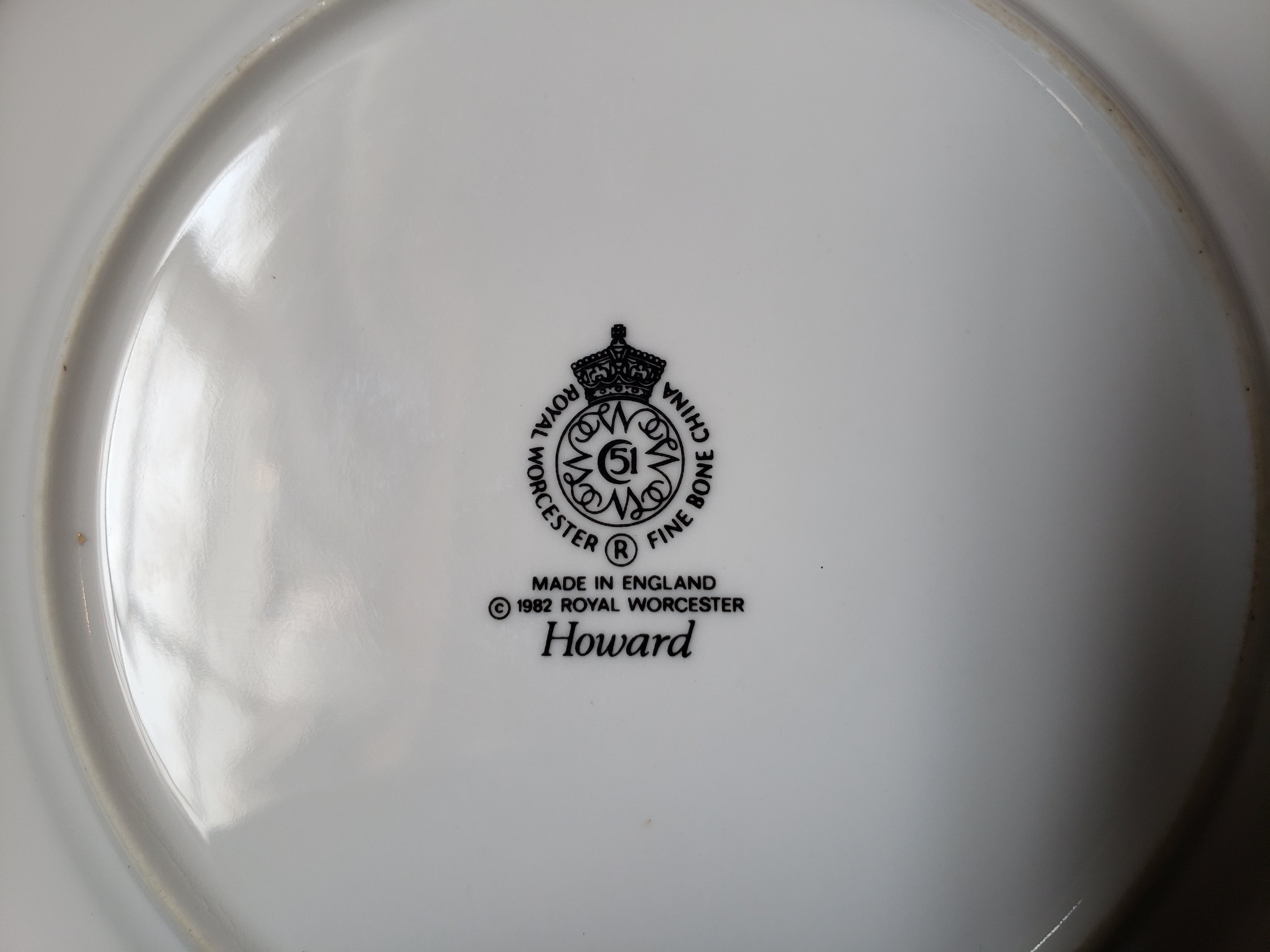 Vintage Royal Worcester Howard Bread or Dessert Plate 6" (lot 2104)