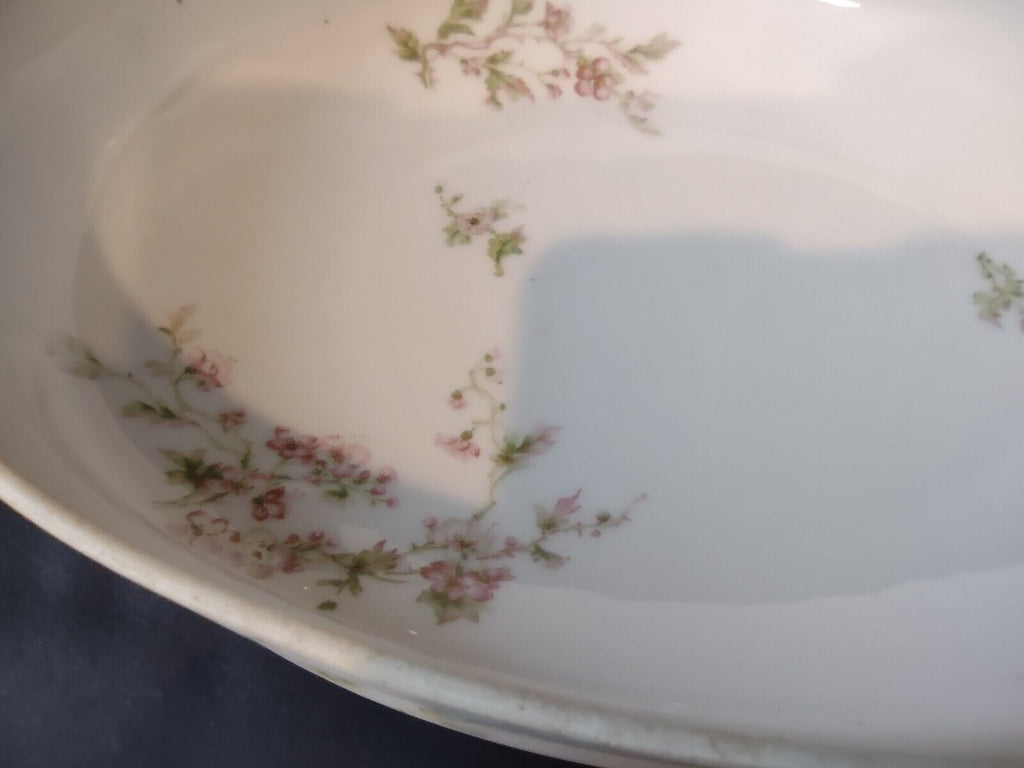 Haviland Limoges France Serving Bowl Gold Handles Red FLower Blossoms (lot 555)