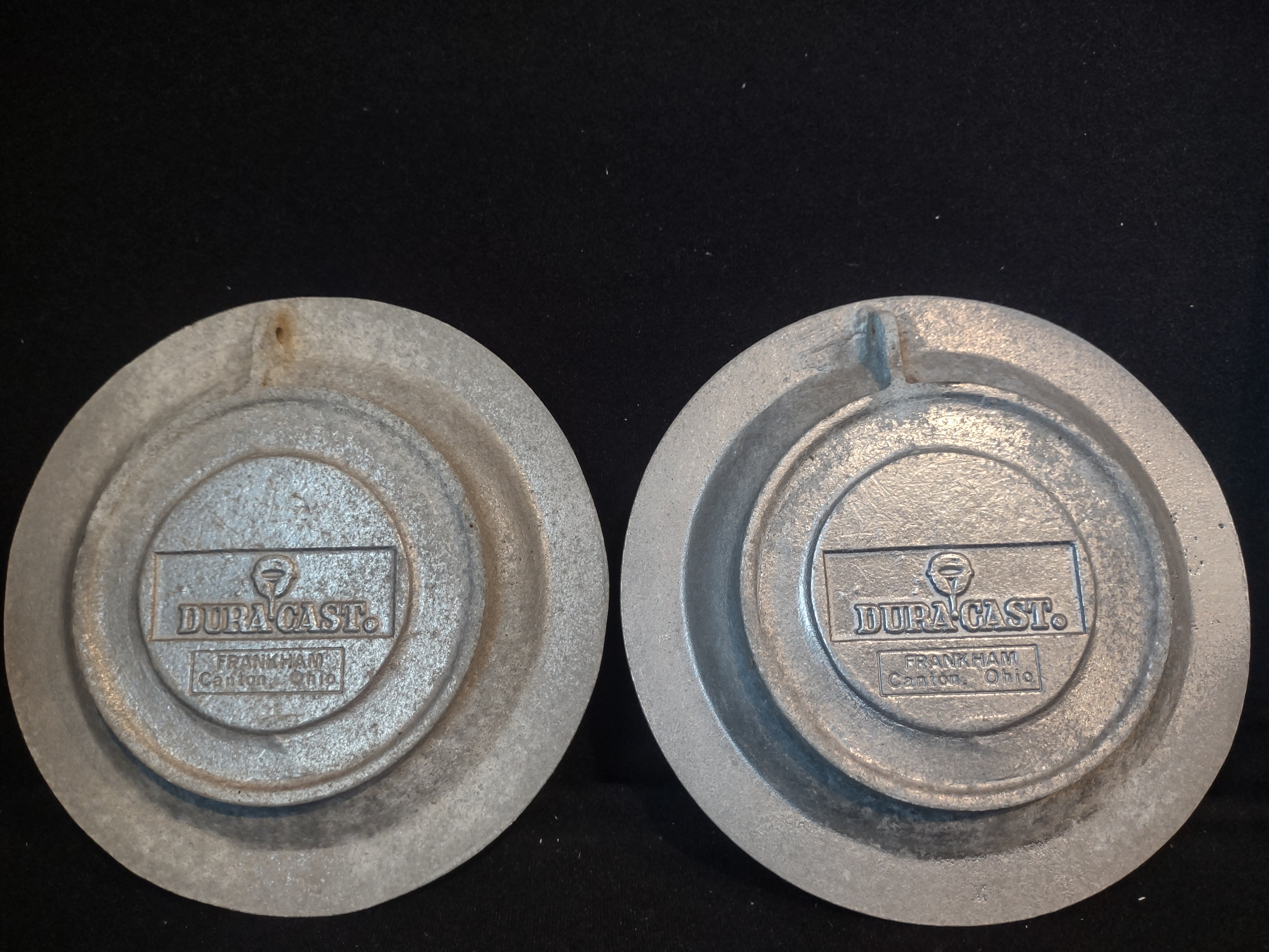 Dura-cast Wall Plates 200 Years of Freedom Patriotic Made in USA (lot 2657c)