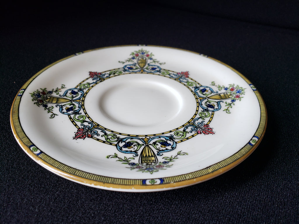 Vintage Royal Worcester Doncaster Saucer ONLY (lot 2078)