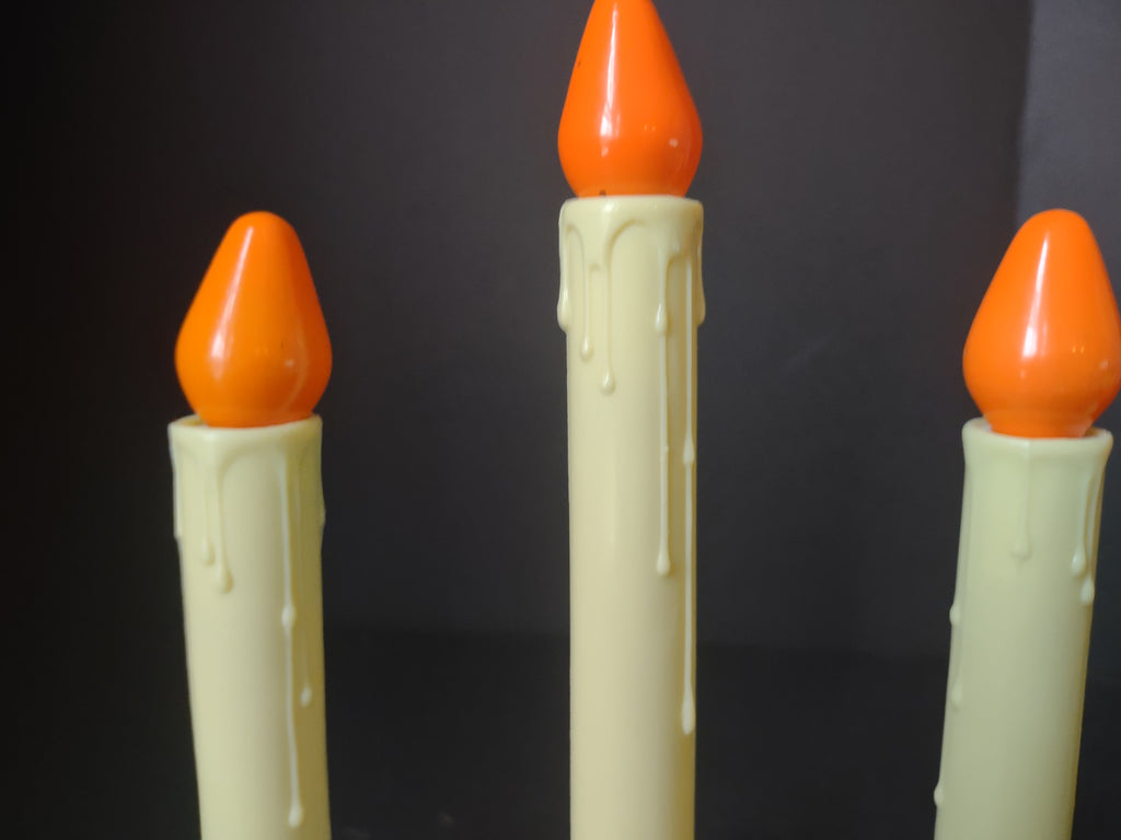 2 x Christmas Window 5 Candle Drip Orange Lights Bell Candelabra (lot 2302)